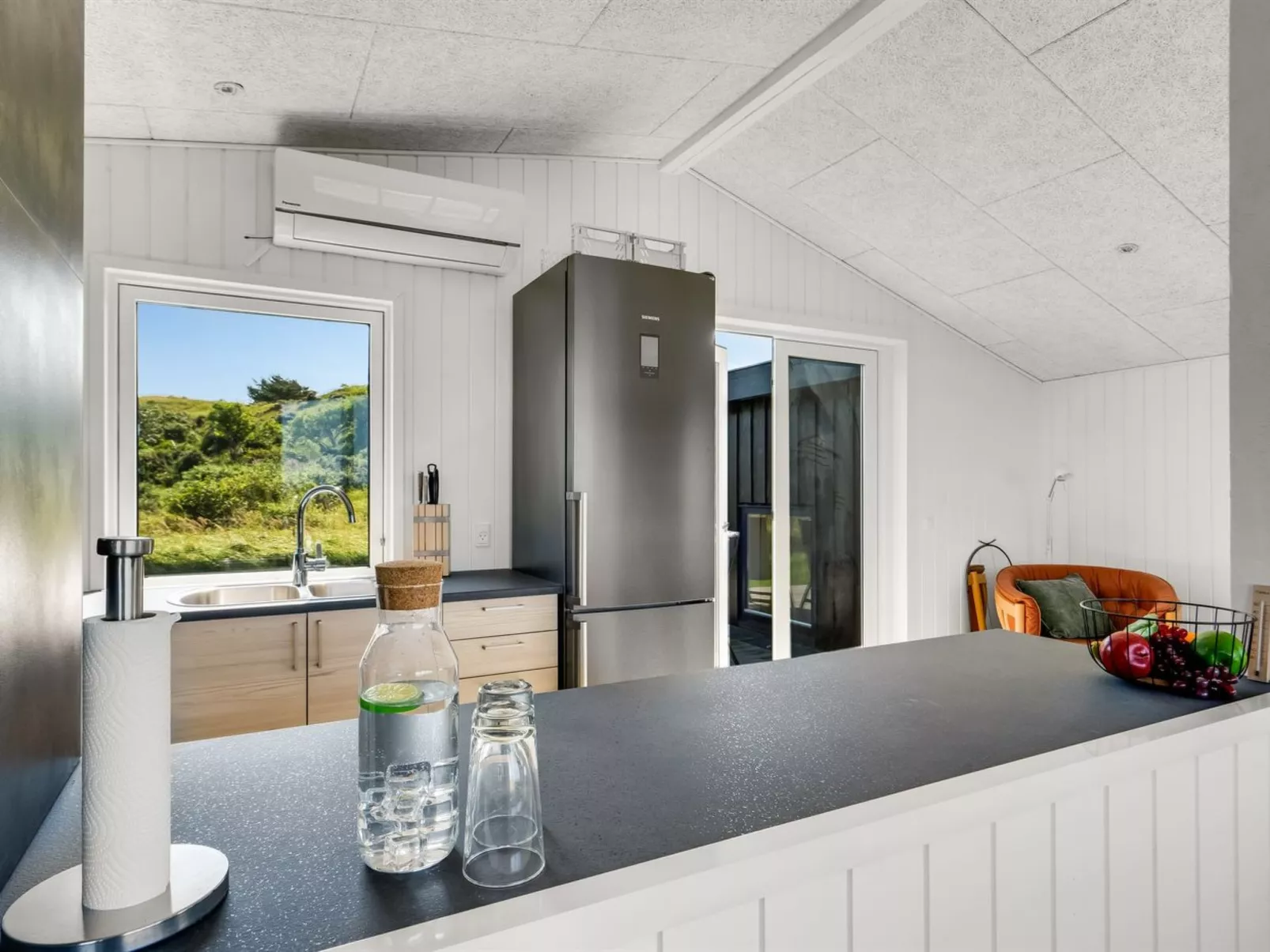 "Senija" - 334m from the sea-Binnen