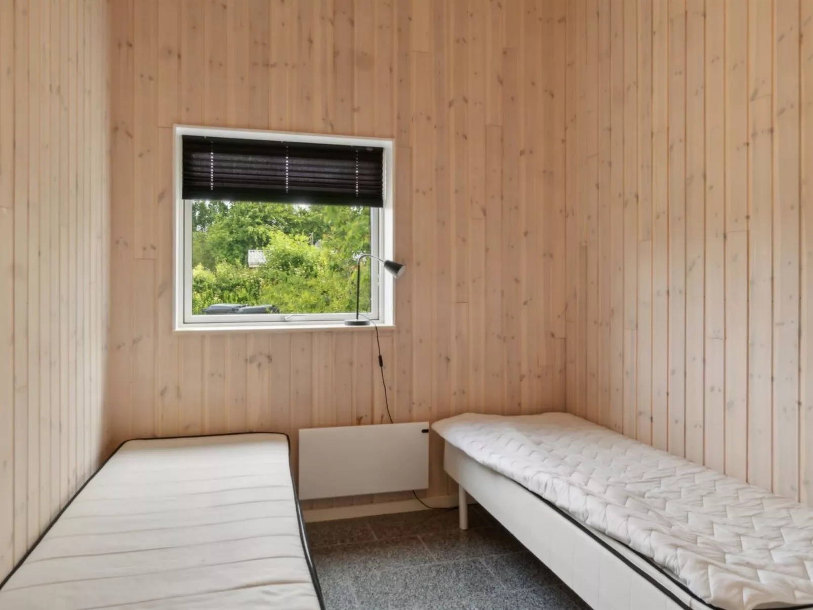 "Dorreth" - 3.2km from the sea-Binnen