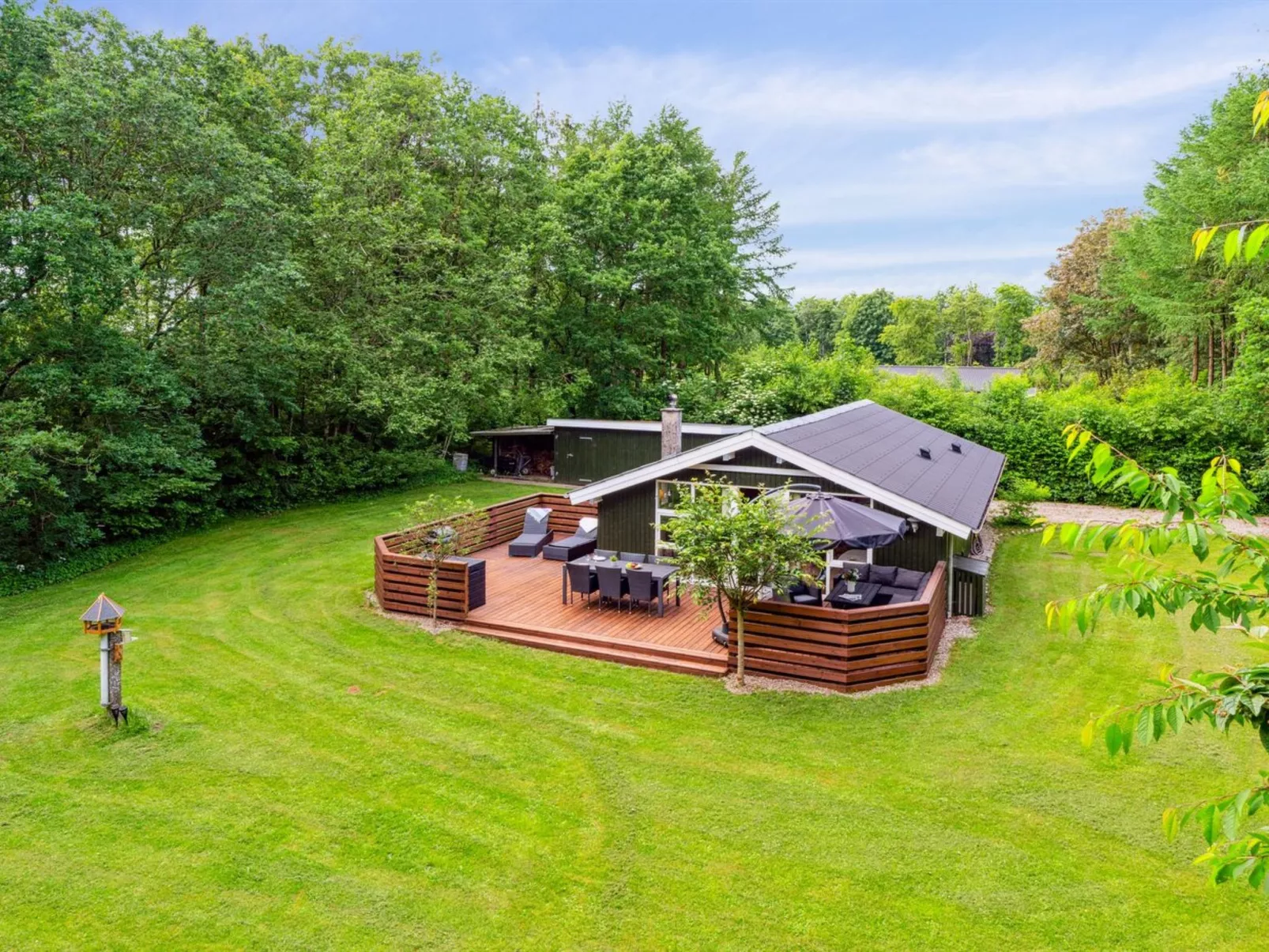 "Zaharinka" - 30km from the sea-Buiten