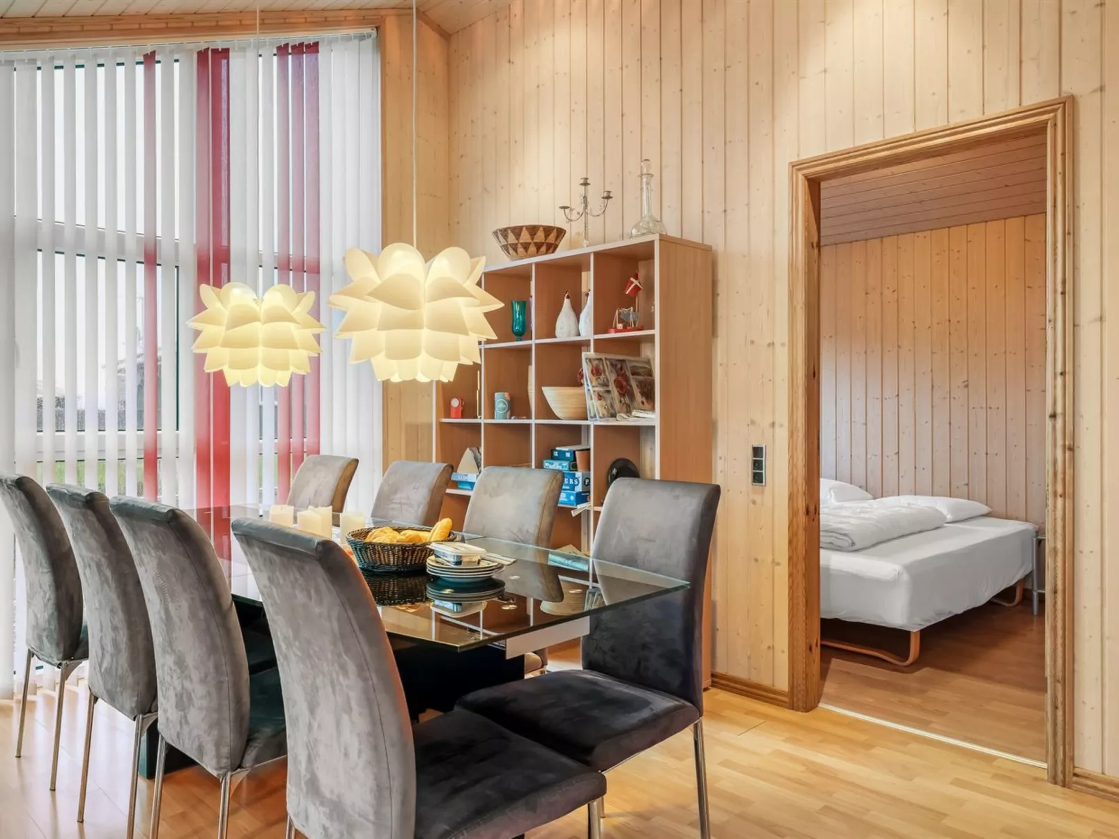 "Fenia" - 350m to the fjord-Binnen