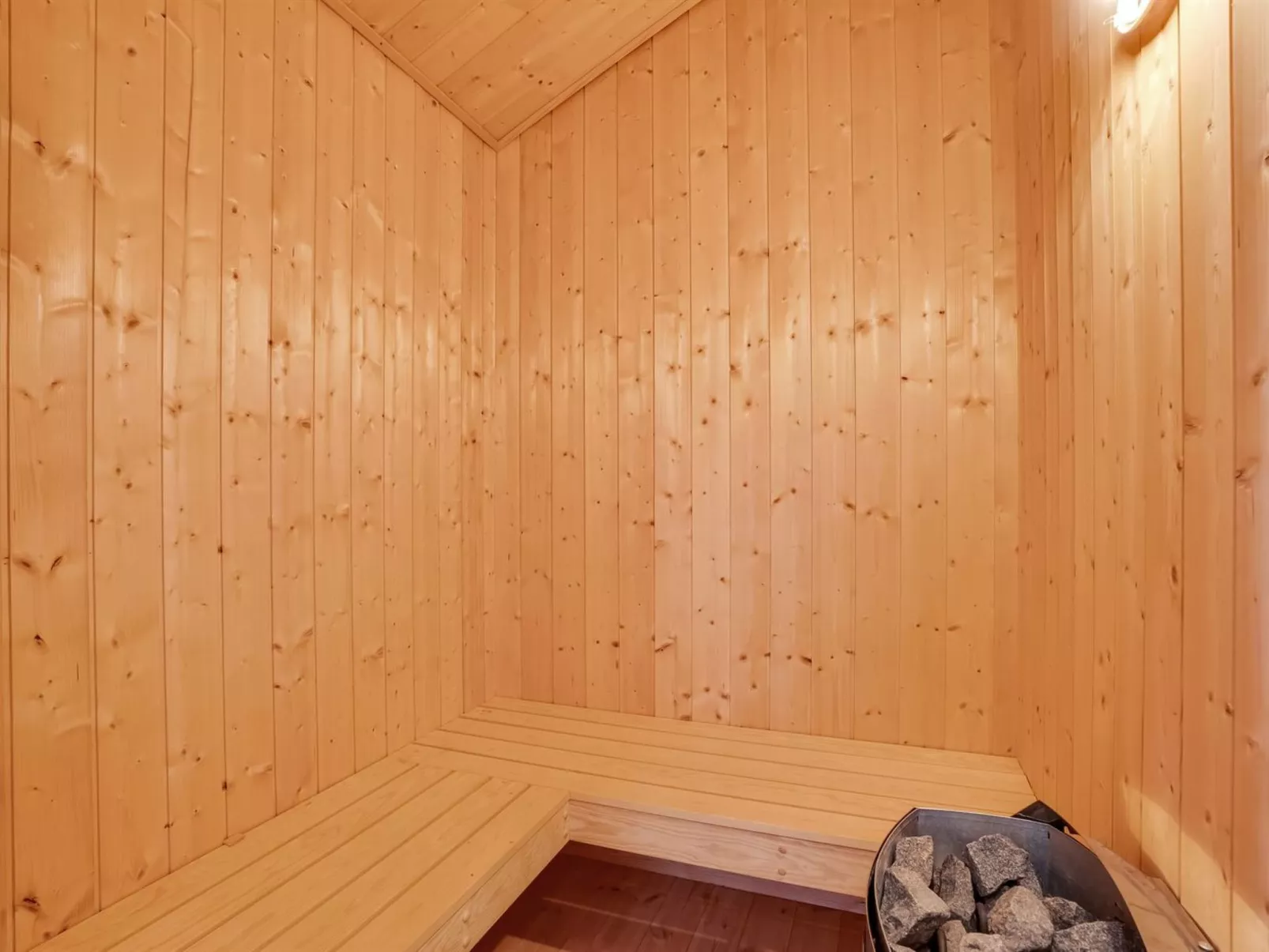 "Kiersten" - 800m from the sea-Binnen