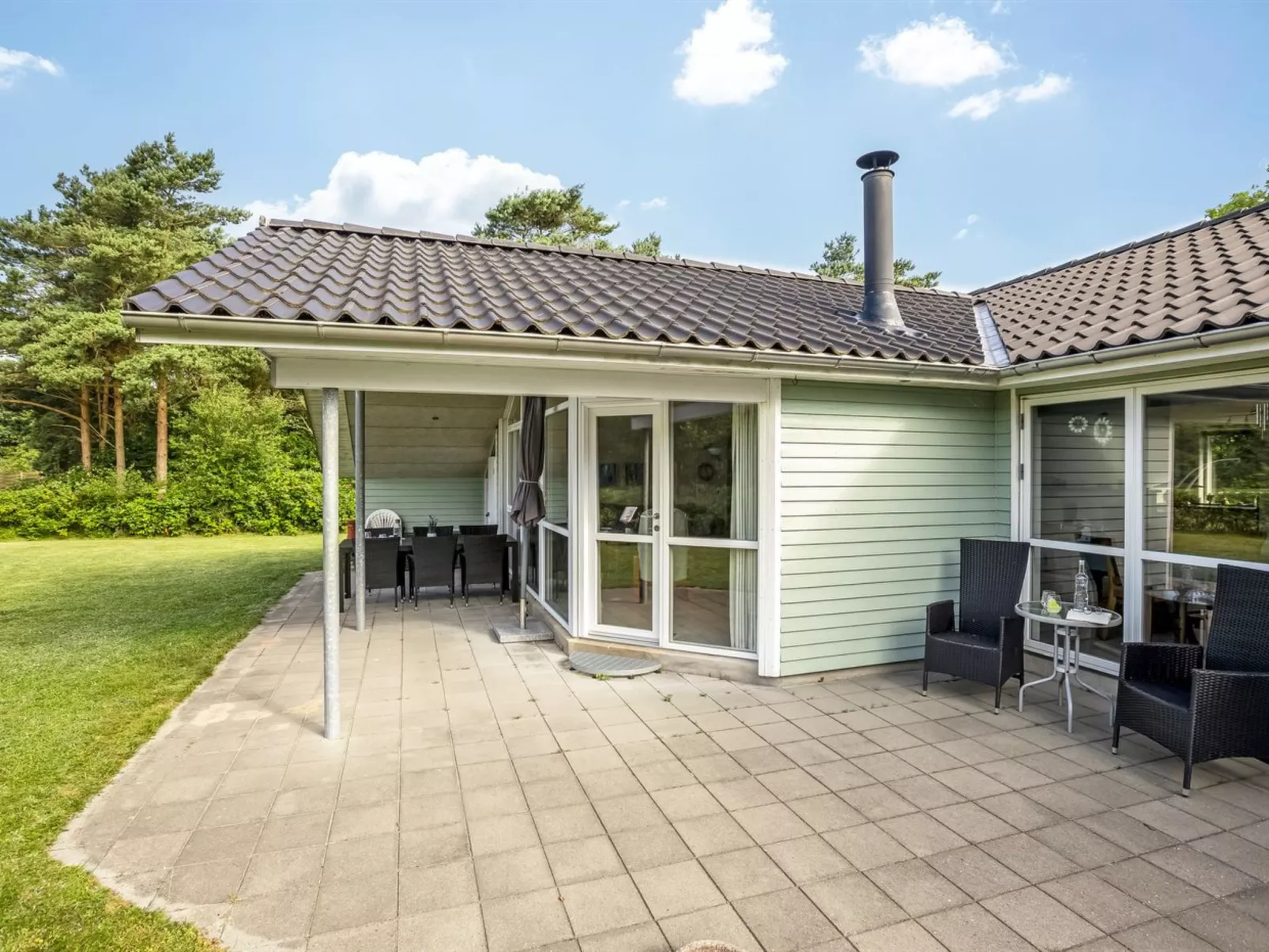 "Tjorven" - 250m to the fjord-Buiten