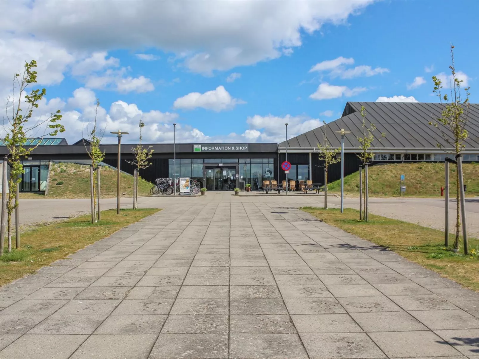 "Jænis" - 10m from the sea-Buiten