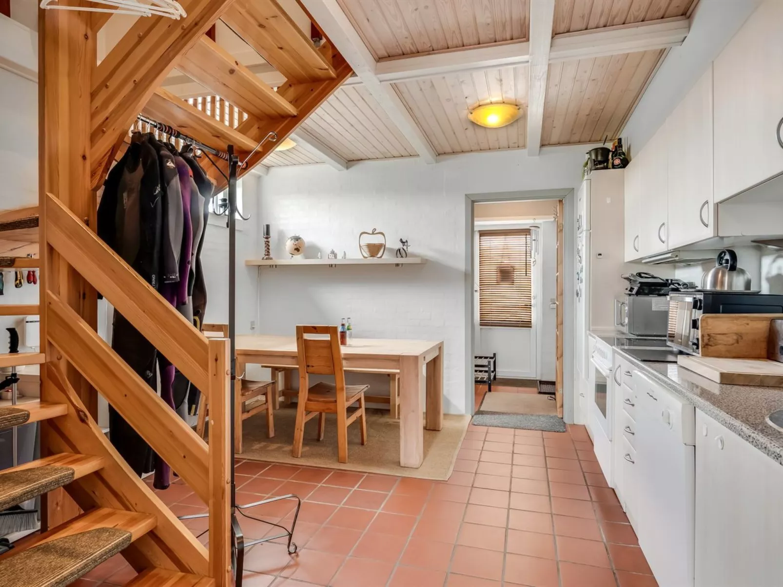 "Hansa" - 300m from the sea-Binnen