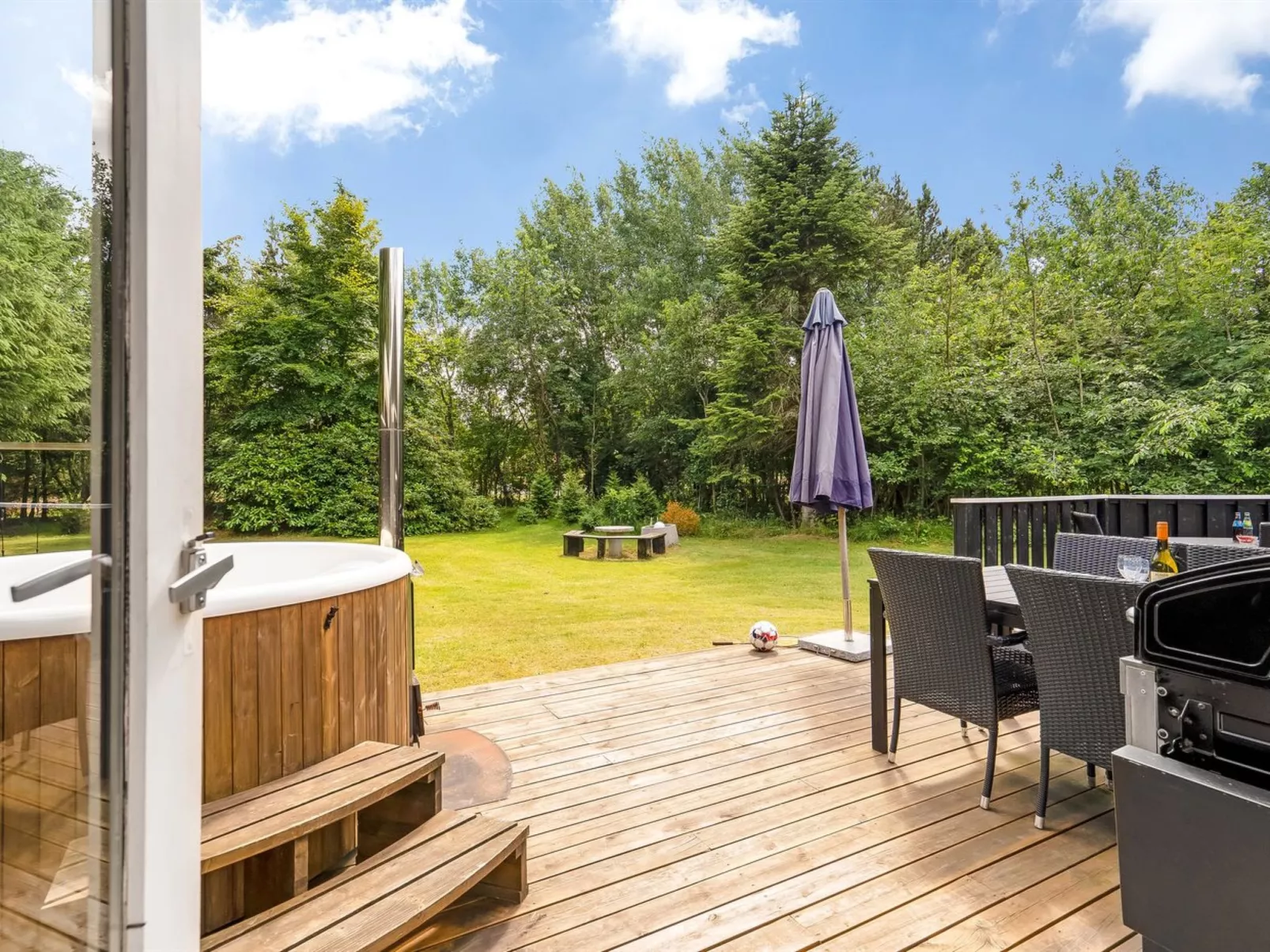 "Amundi" - 500m from the sea-Binnen