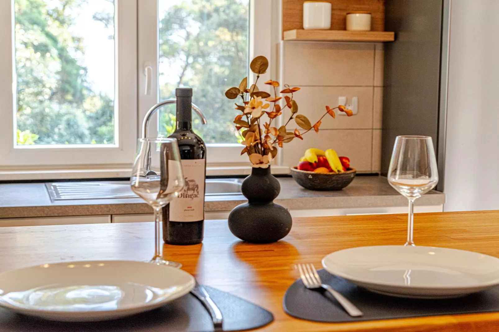 Holiday Home Island Gem - Five  Bedroom Apartment-Eetkamer