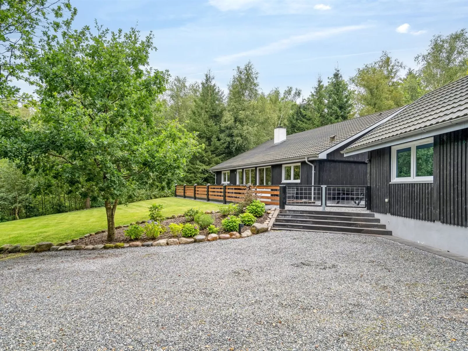 "Vicente" - 14km to the fjord-Buiten