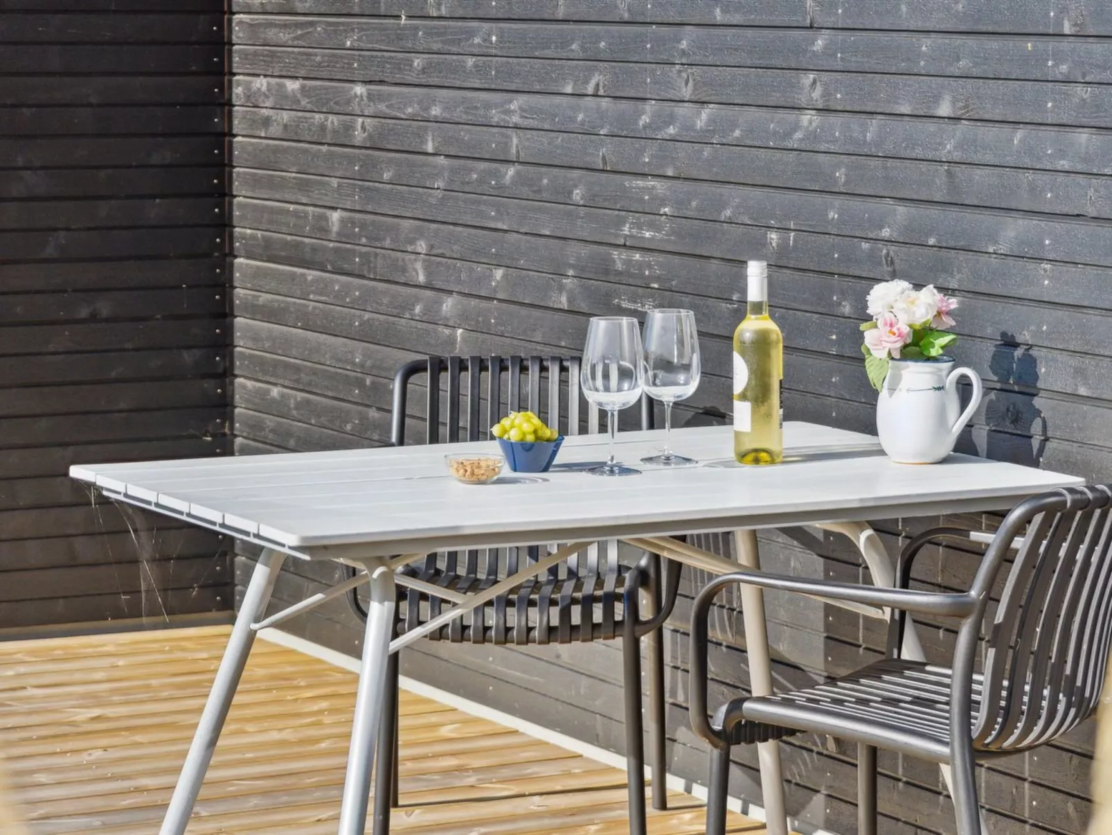 "Aatos" - 250m from the sea-Buiten