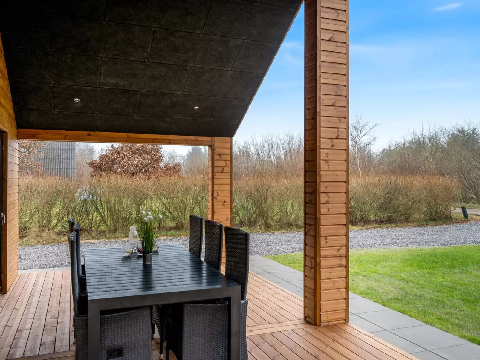 "Grimar" - 400m to the fjord-Buiten