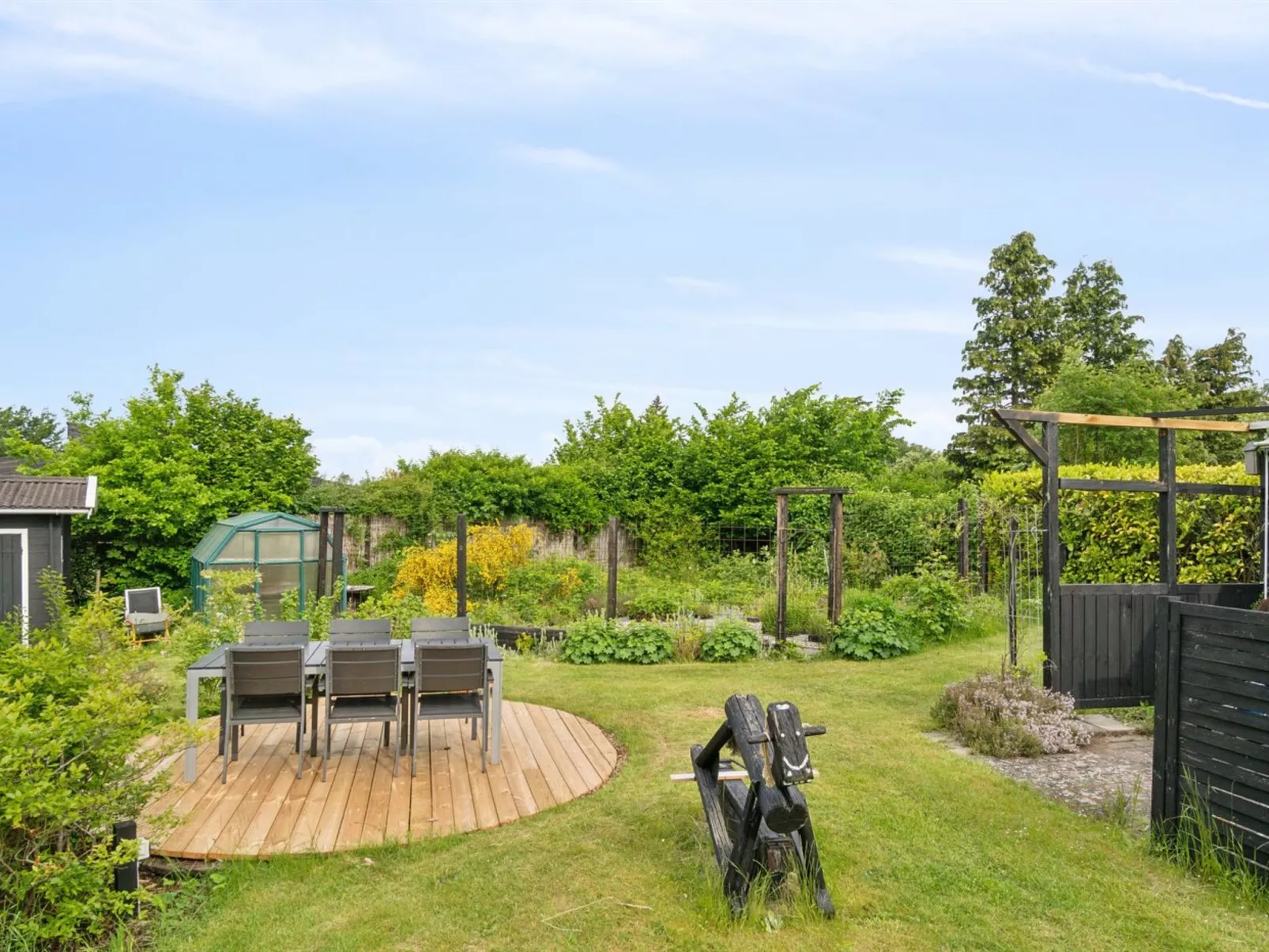 "Holmfridur" - 2km from the sea-Buiten