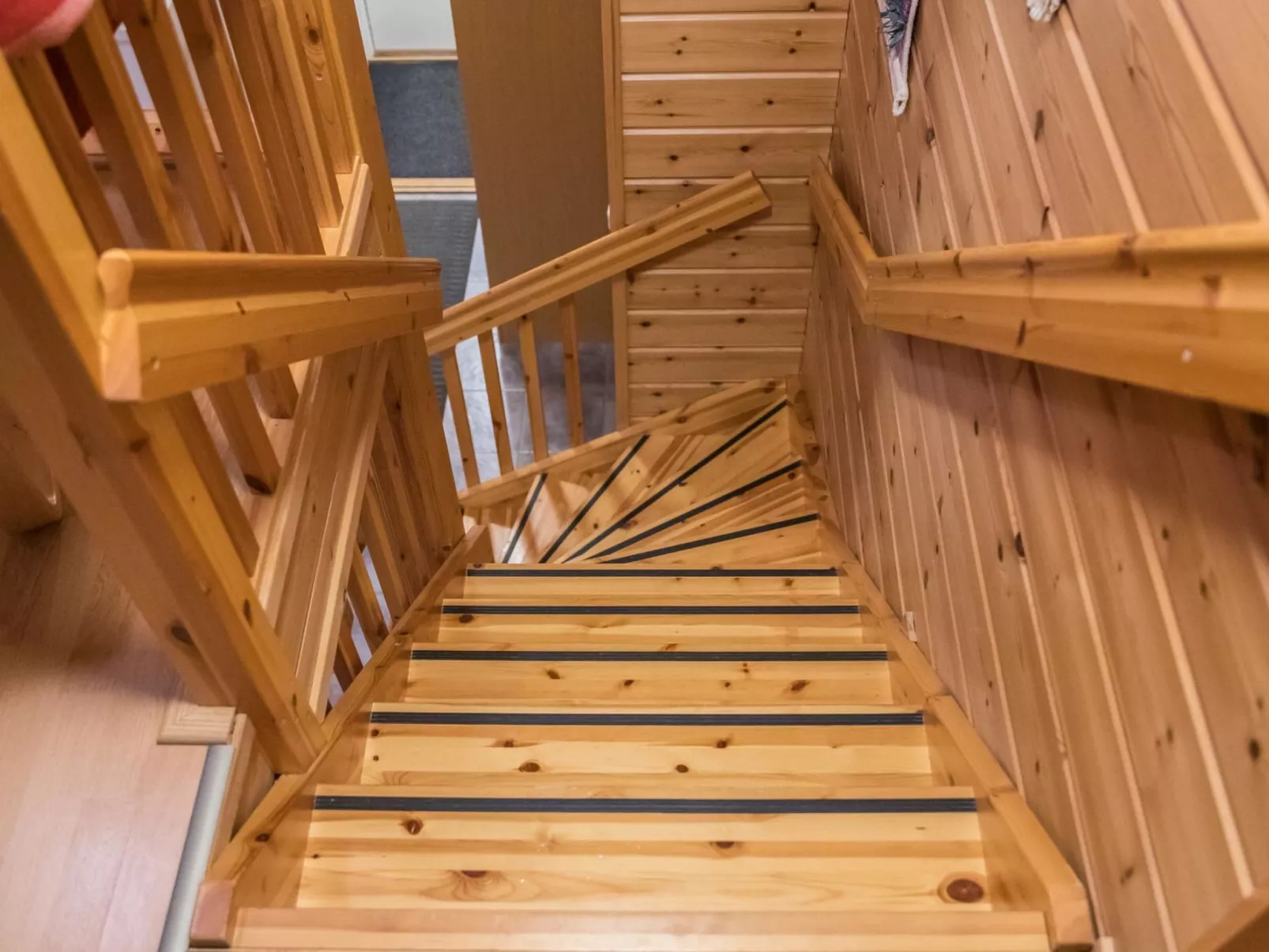 Jahtikaltio 3-Binnen