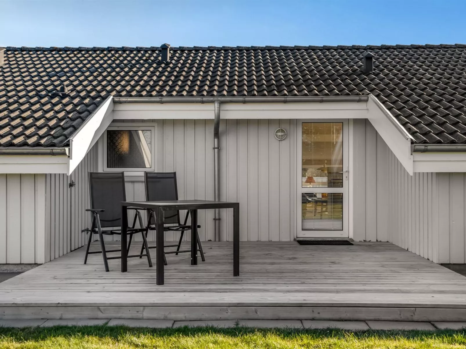 "Henri" - 1.2km from the sea-Buiten