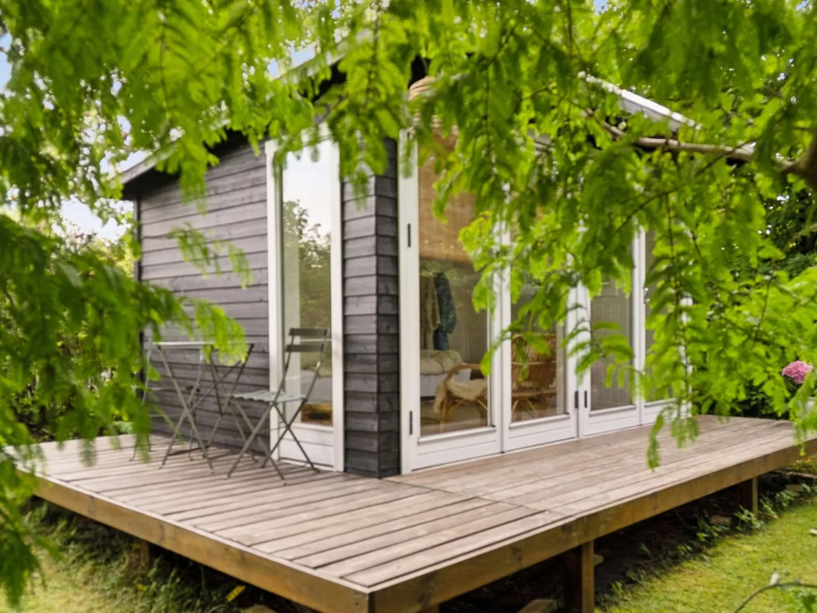 "Lauri" - 2.3km from the sea-Binnen