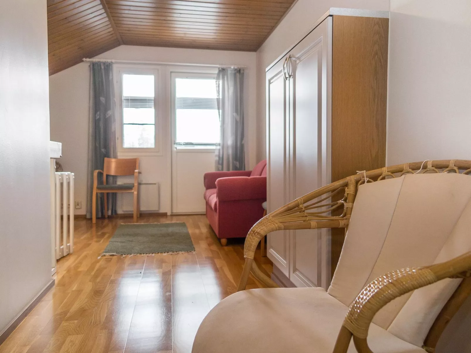 Alppitalo punatähti 7 as 4-Binnen