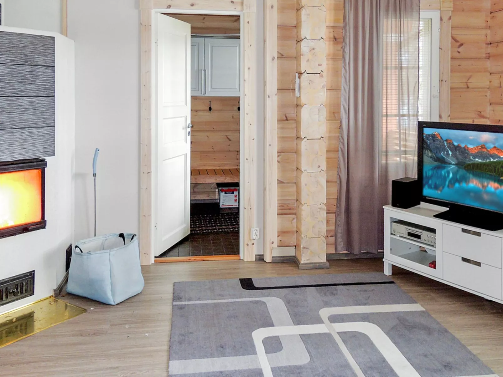 Nesterin helmi-Binnen