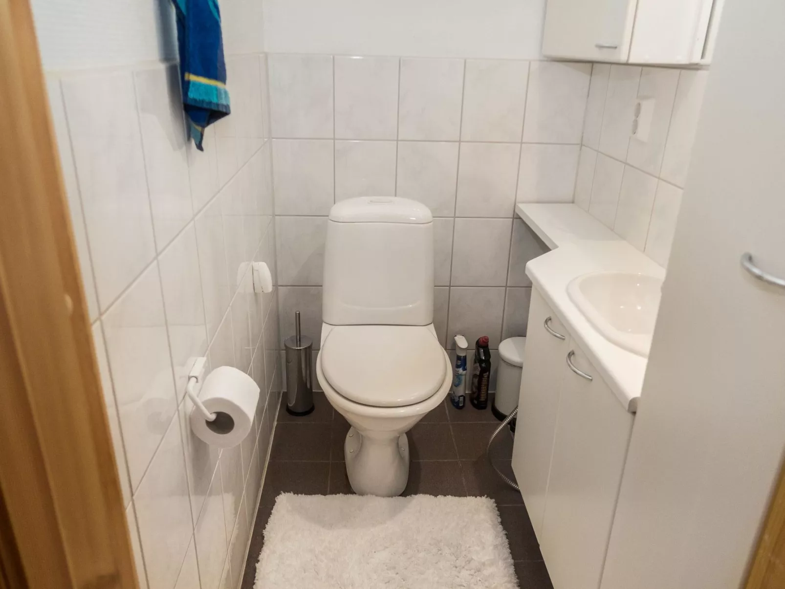 Otsolanhovi b 8-Binnen