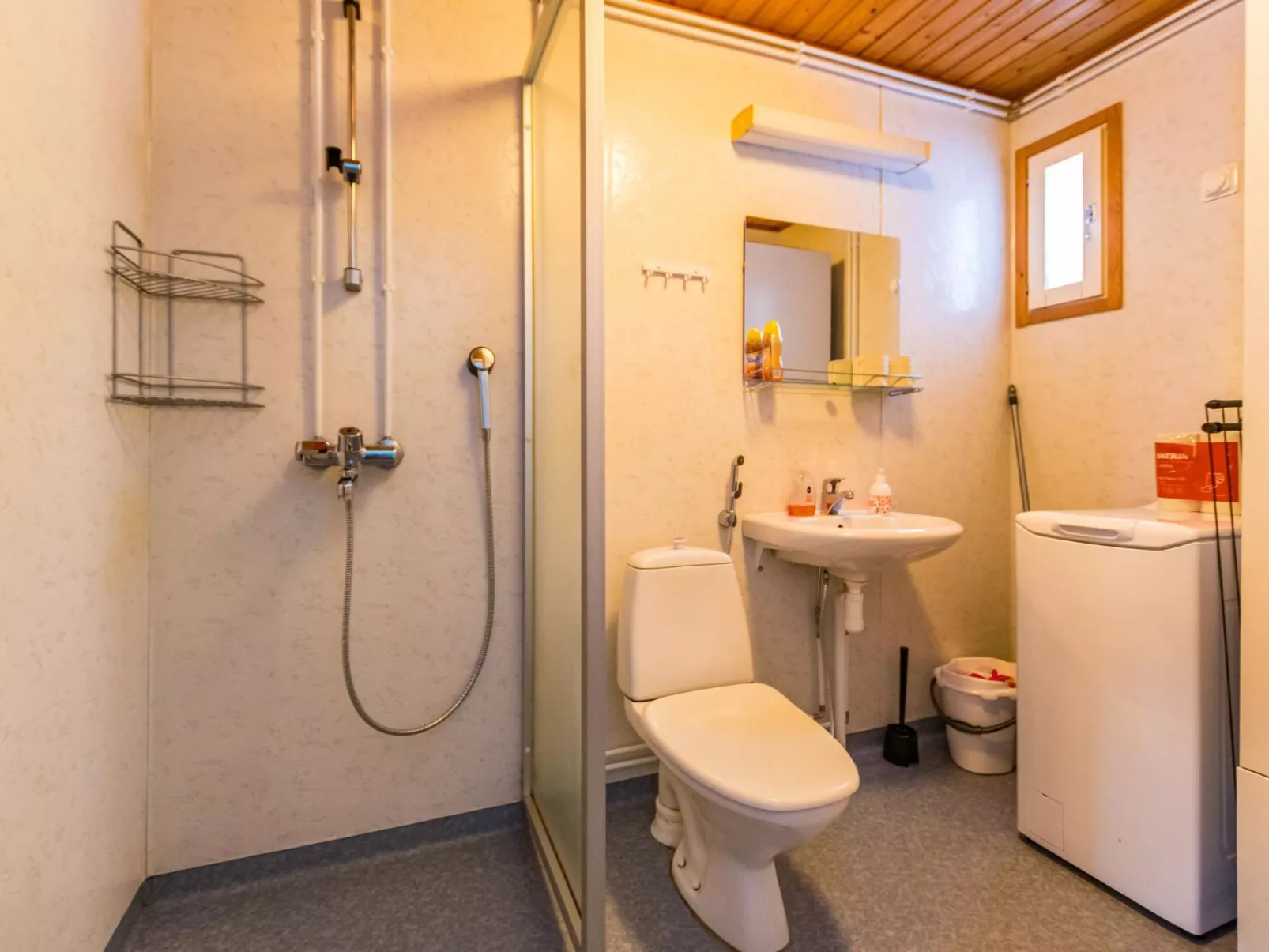 Kotipaljakka a2-Binnen