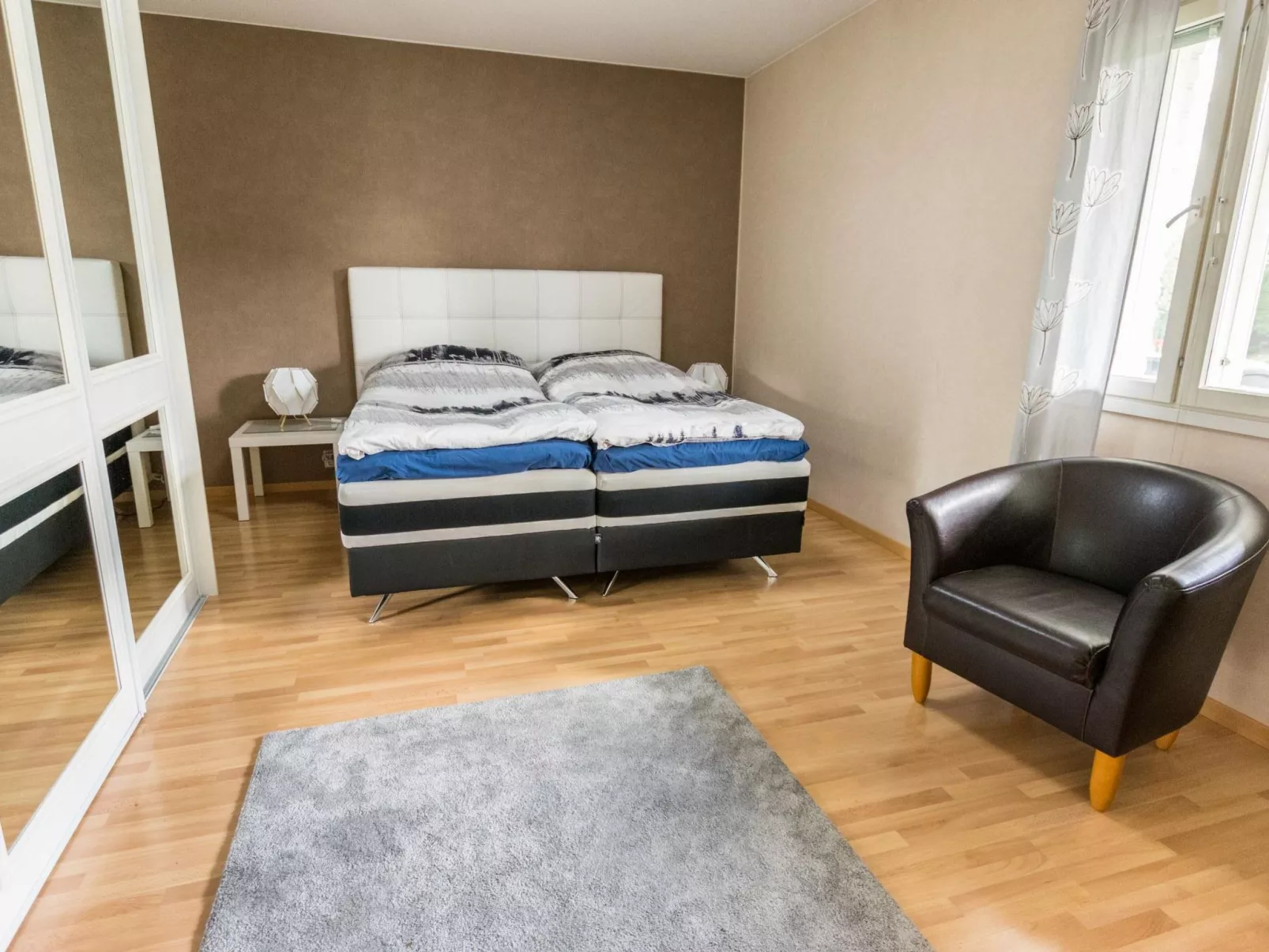 Villa jokiranta-Binnen