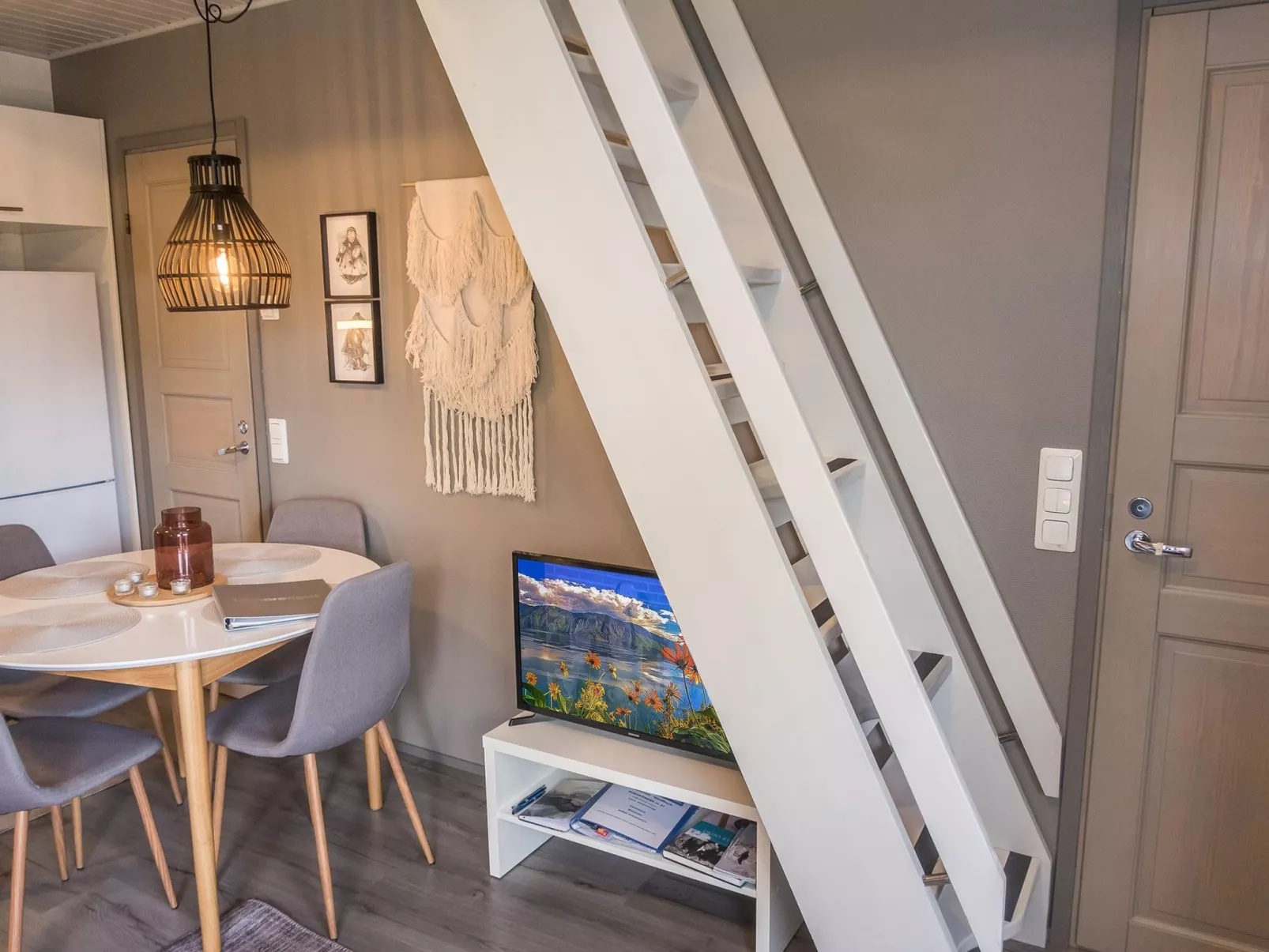 Rukaköngäs 21-Binnen