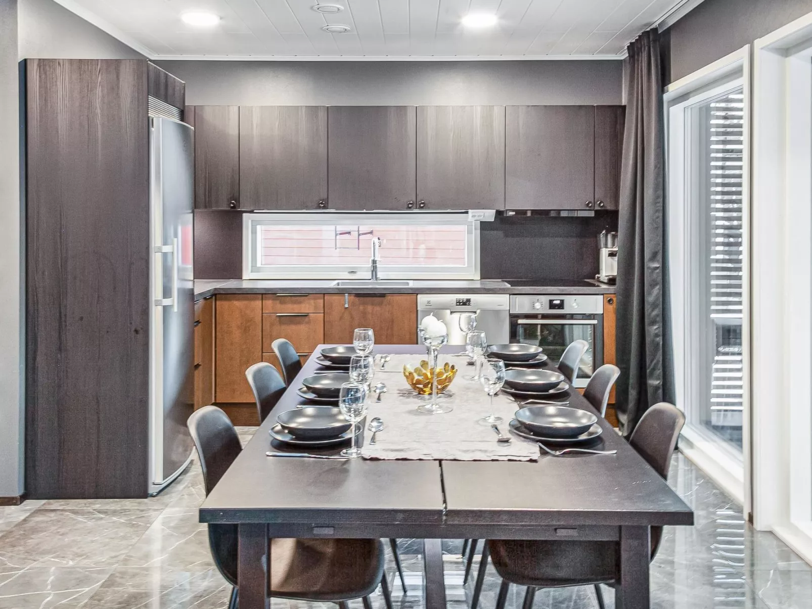 Villa ukkometso-Binnen