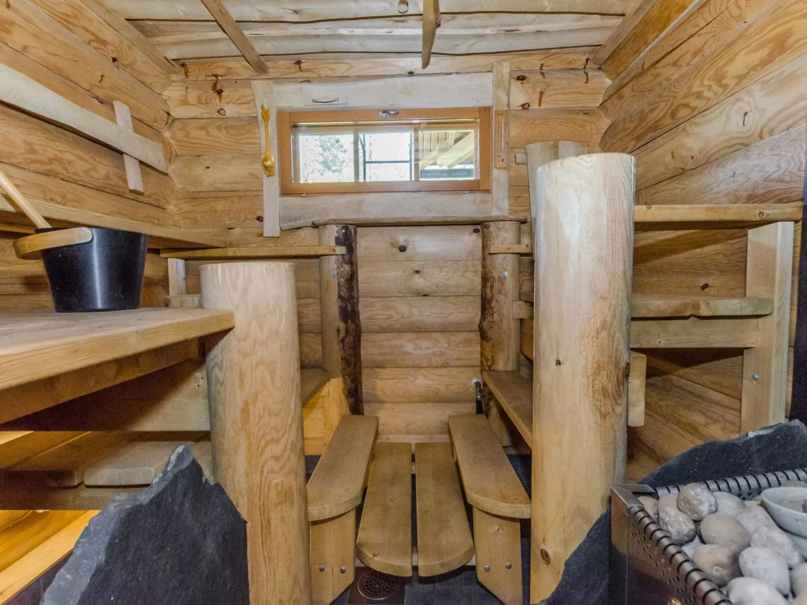 Pyöröpirtti-Binnen