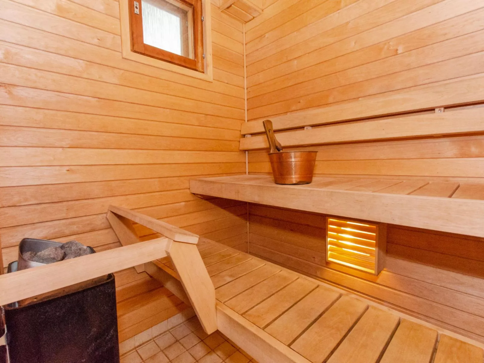 Kulta-käkönen 10 by bomba-Binnen