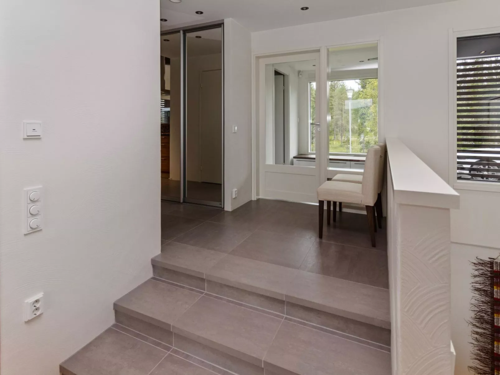 Holy lake chalet a-Binnen