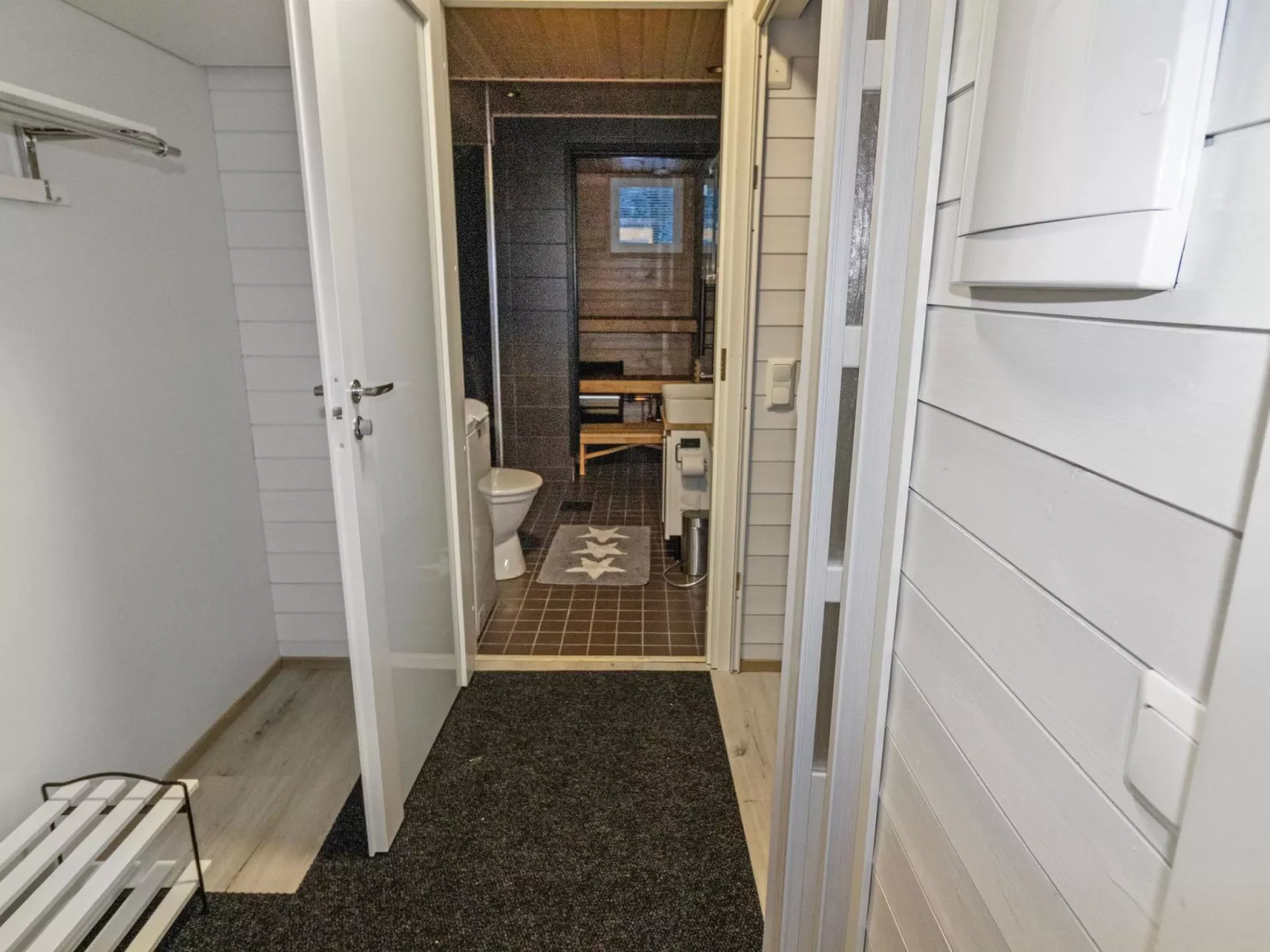 Hossanmukka 8 b 2-Binnen