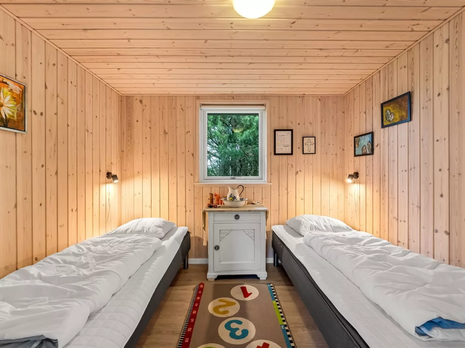 "Teija" - 600m to the fjord-Binnen