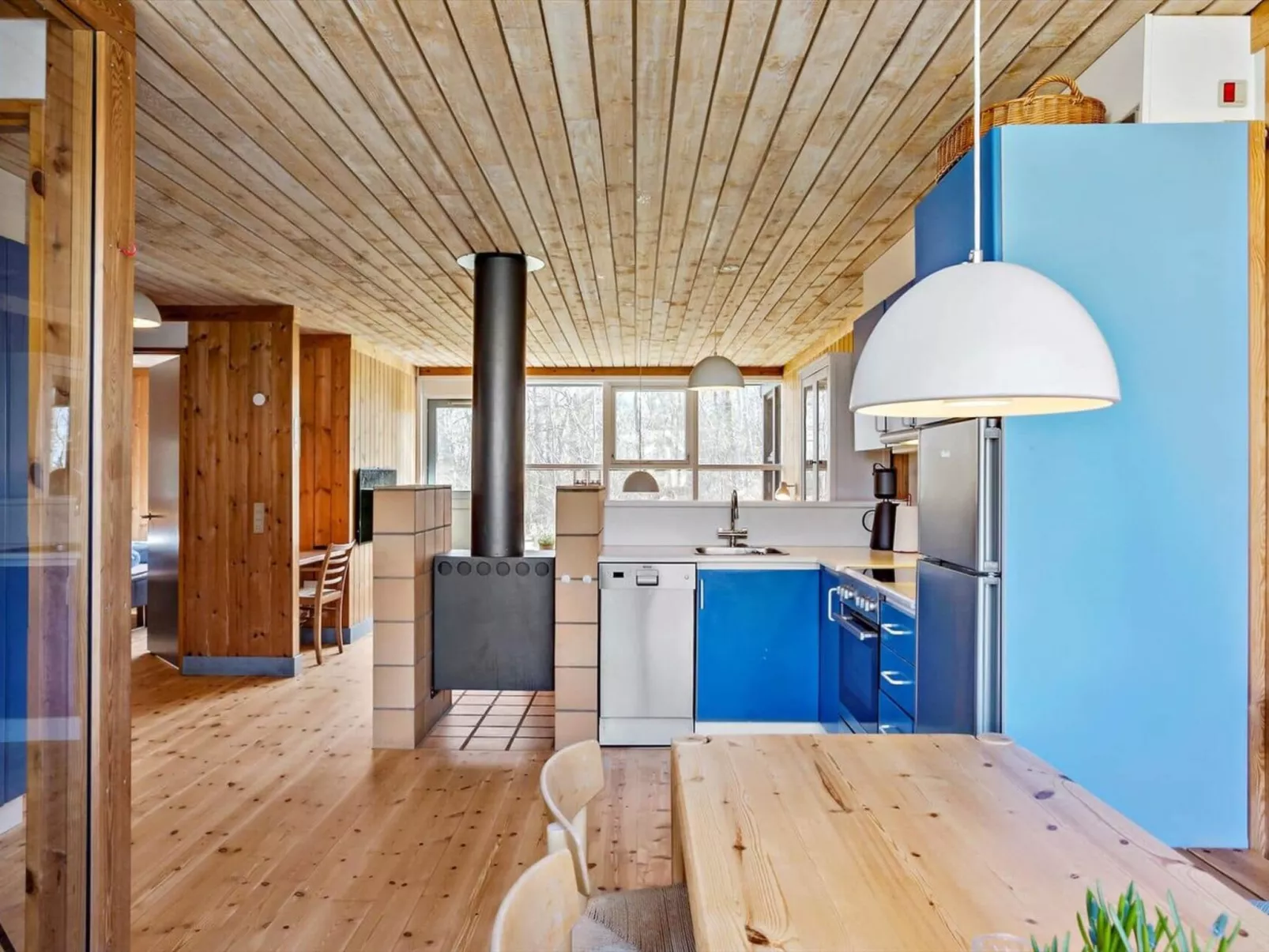 "Orpah" - 100m from the sea-Binnen