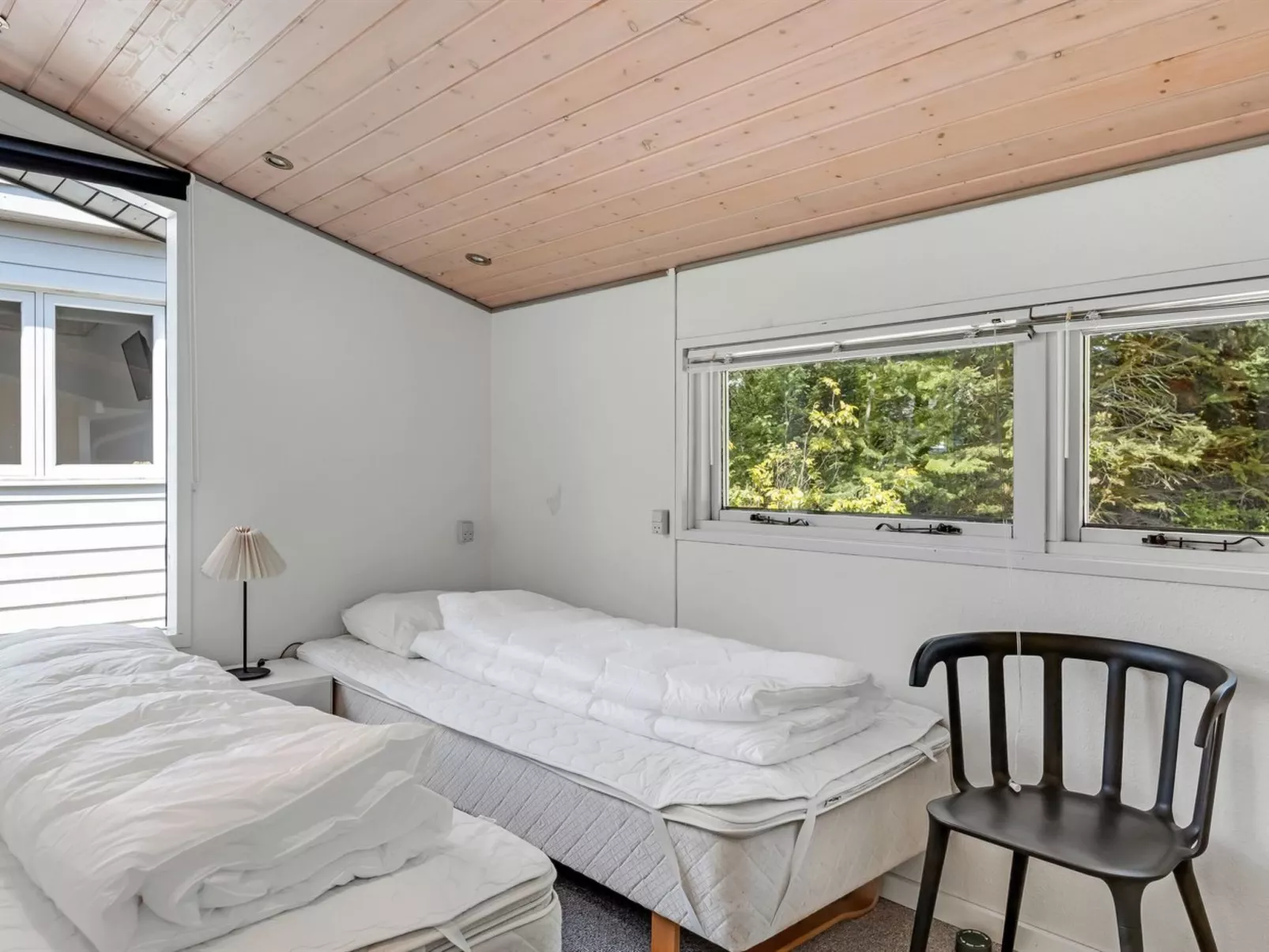 "Frethi" - 30km from the sea-Binnen