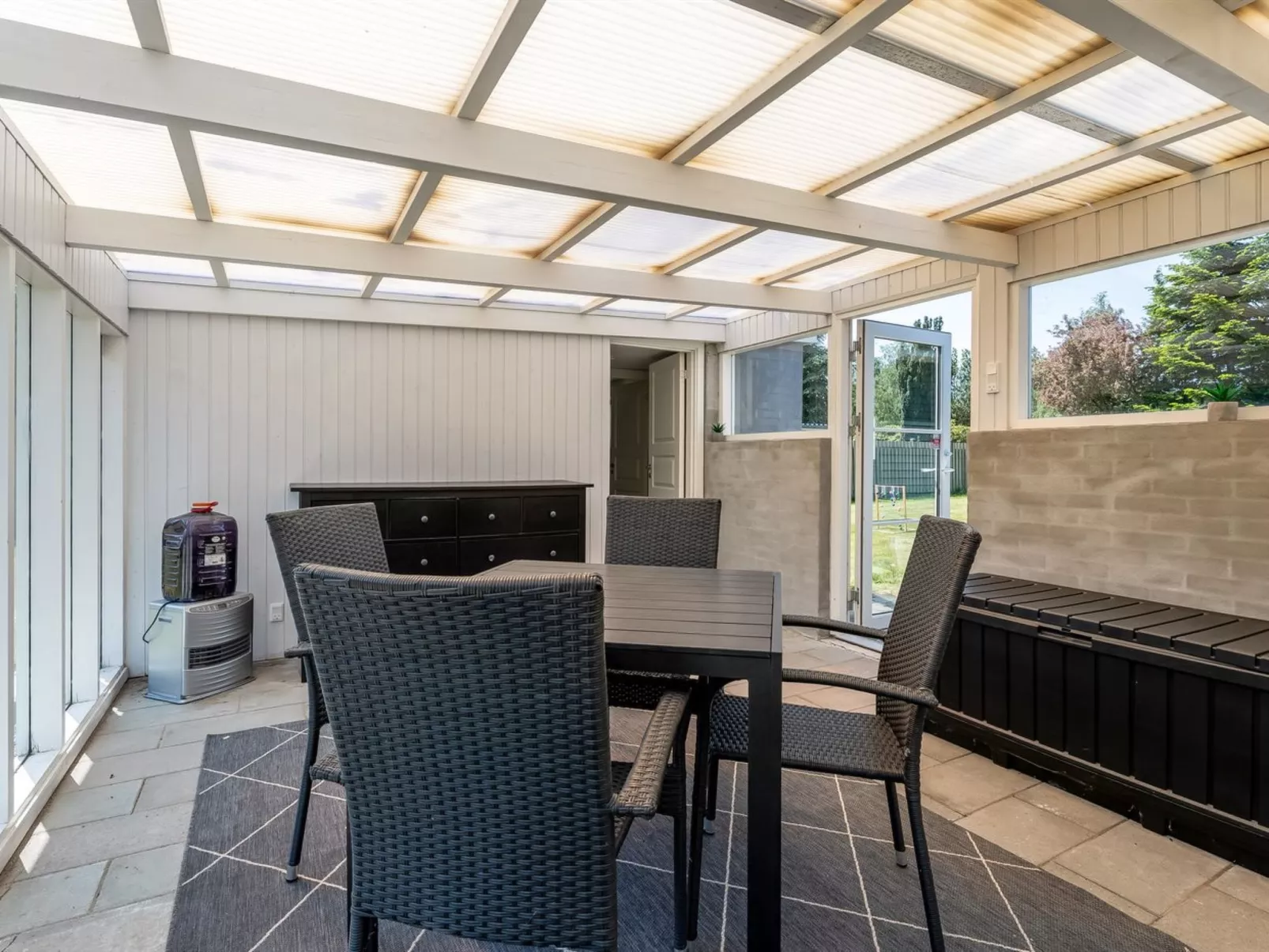 "Agneta" - 1km from the sea-Binnen