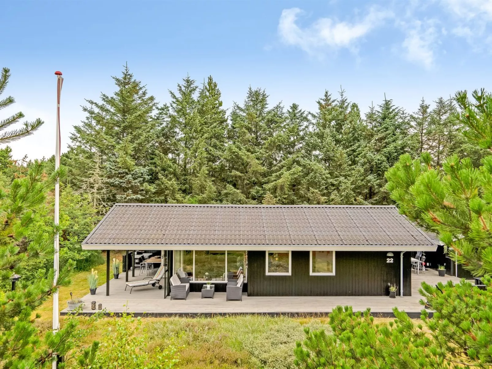 "Elba" - 2.5km from the sea