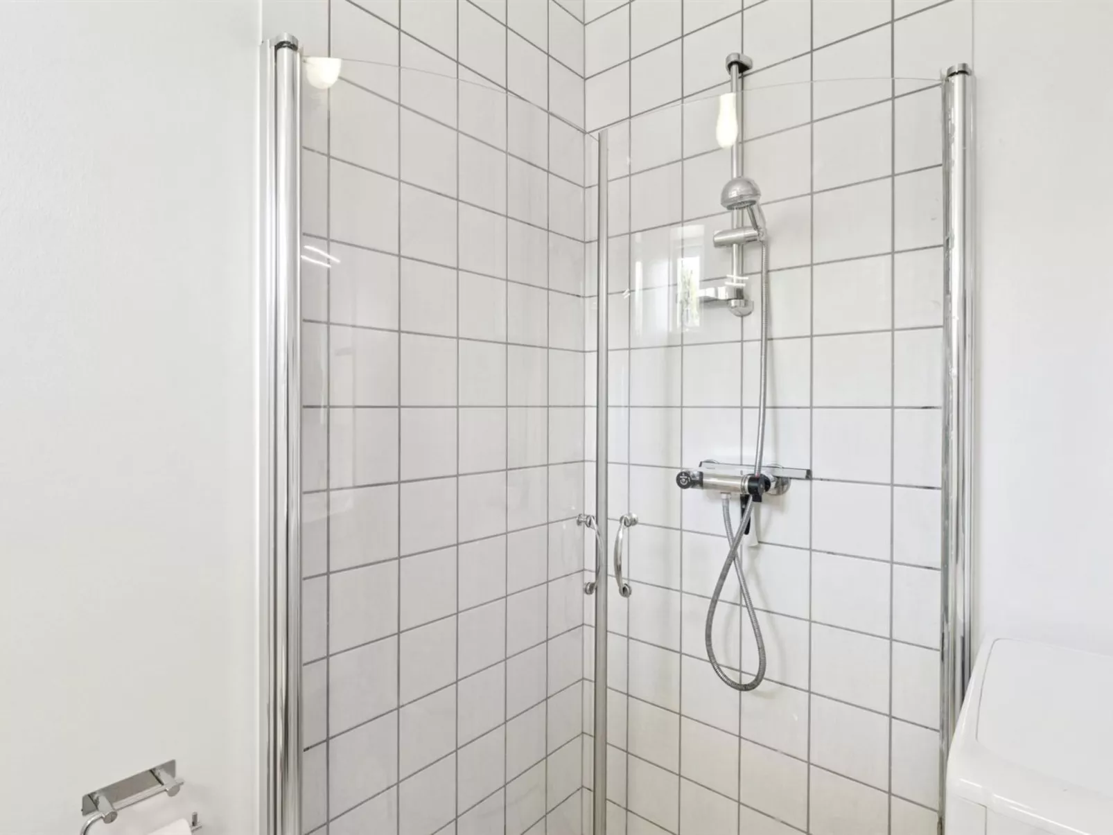 "Ayo" - 75m from the sea-Binnen