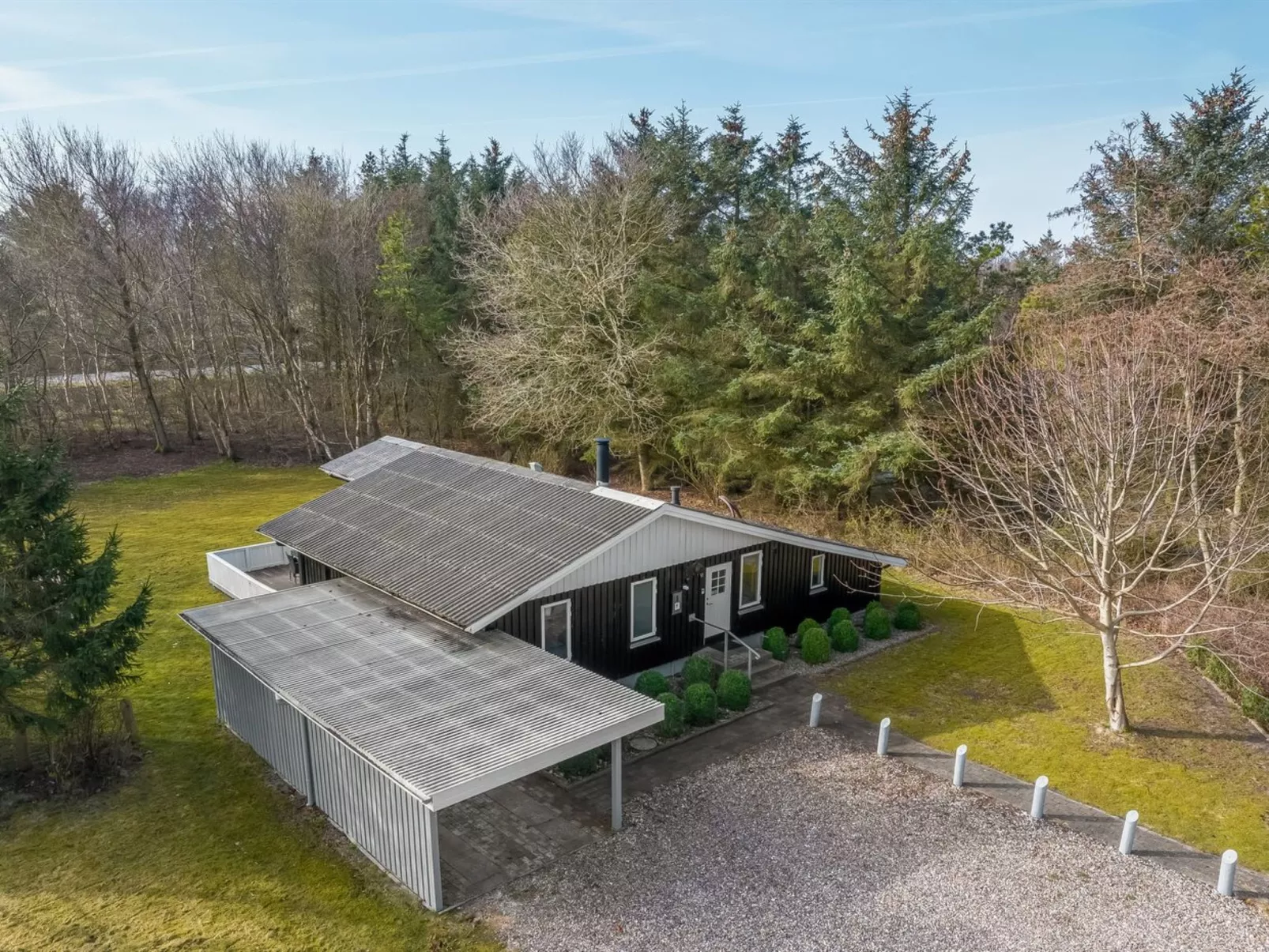 "Iris" - 200m to the fjord-Buiten