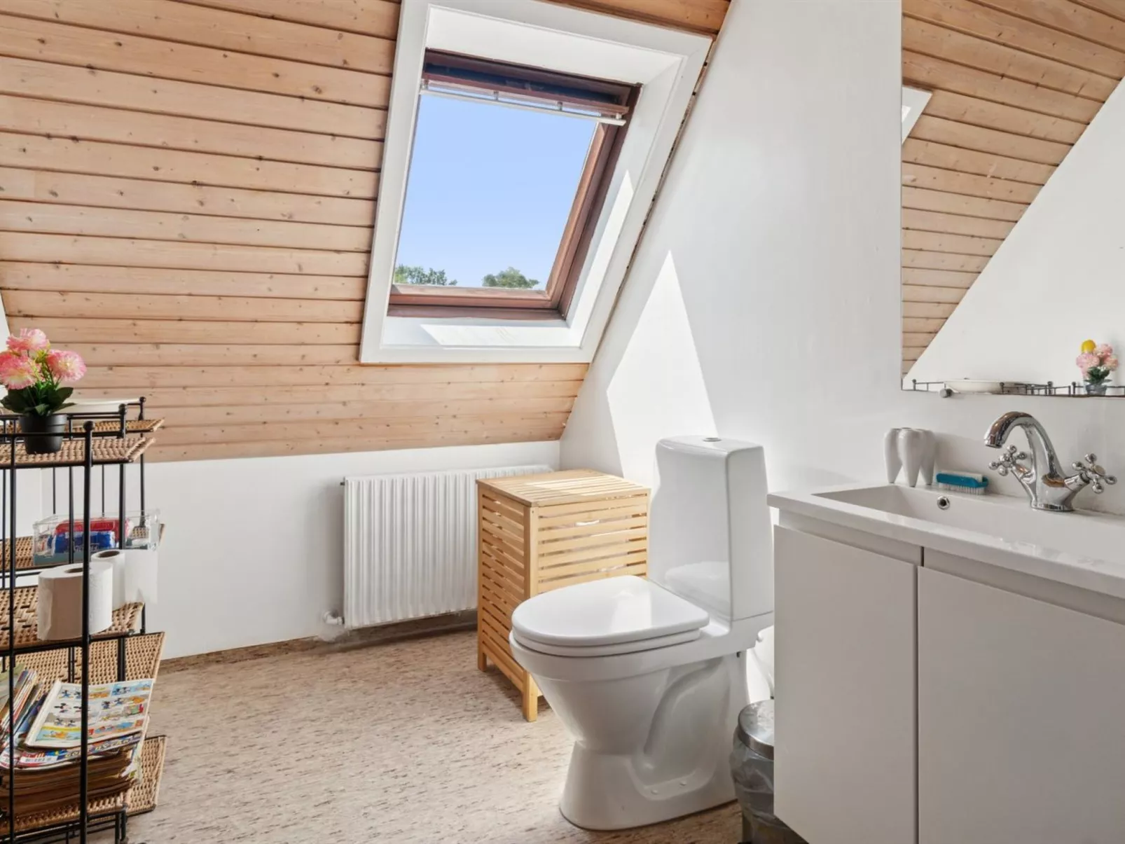 "Lacey" - 4km from the sea-Binnen