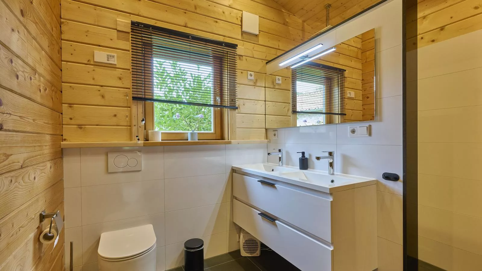 Bie Leentje op de Wei-Badkamer