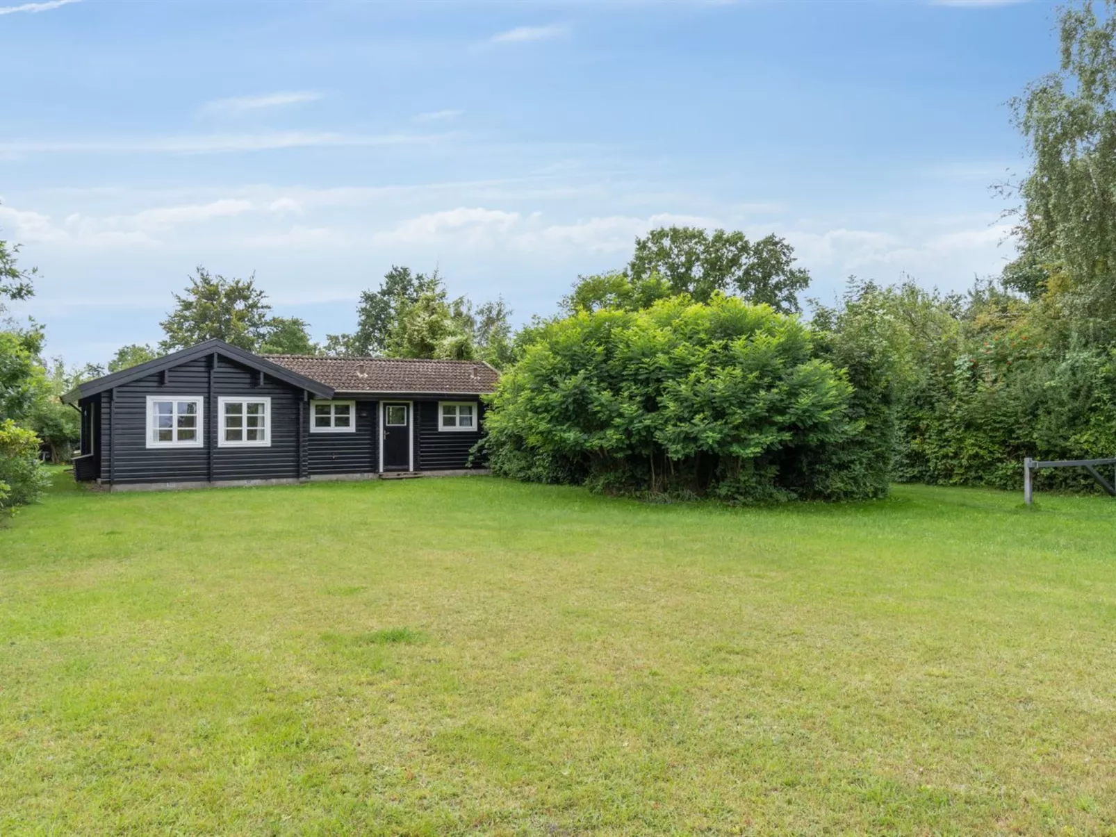 "Kjell" - 25m from the sea-Buiten