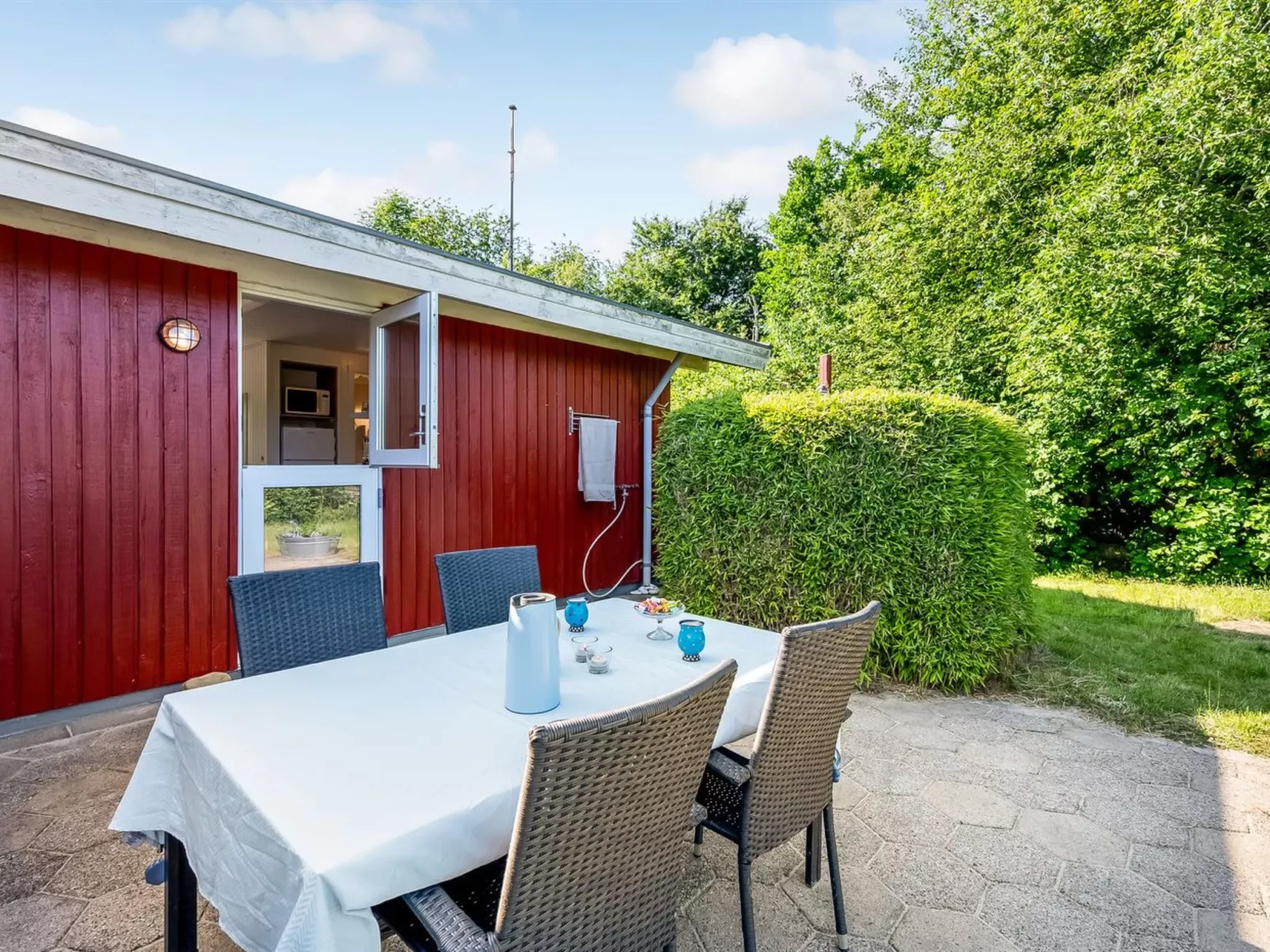 "Viktoria" - 500m from the sea-Buiten