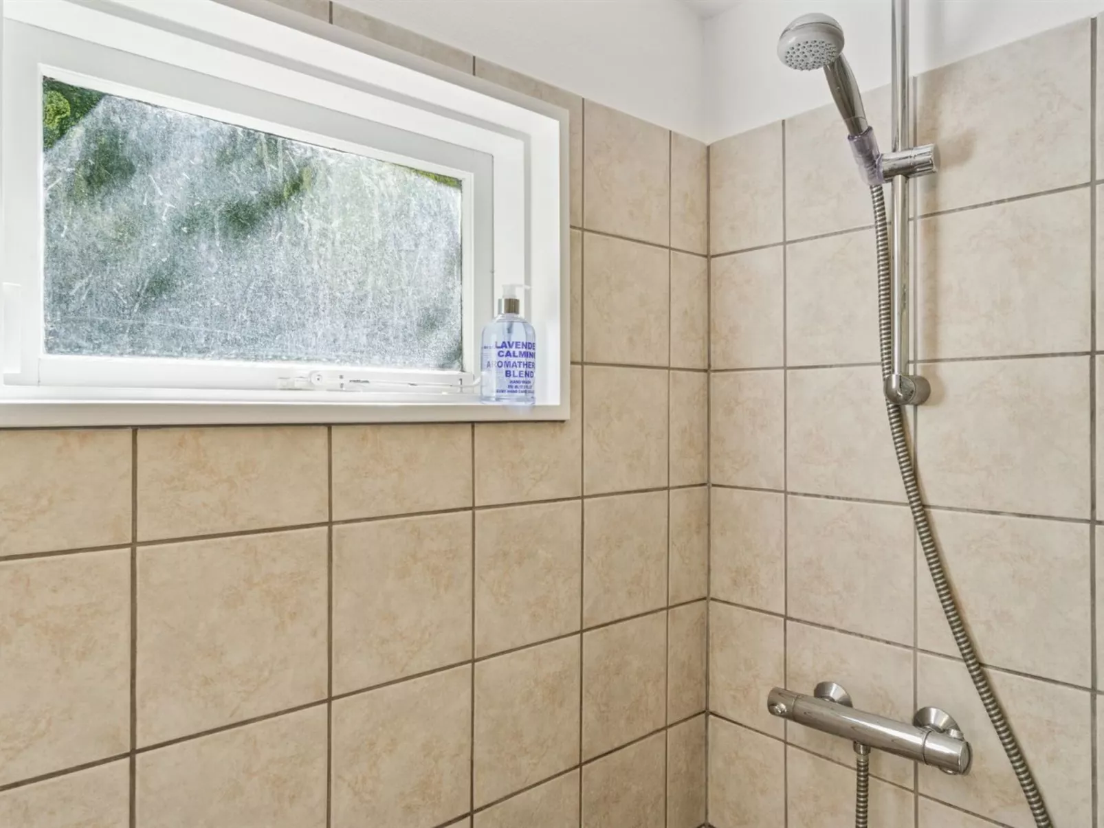 "Guthfrith" - 1.4km from the sea-Binnen