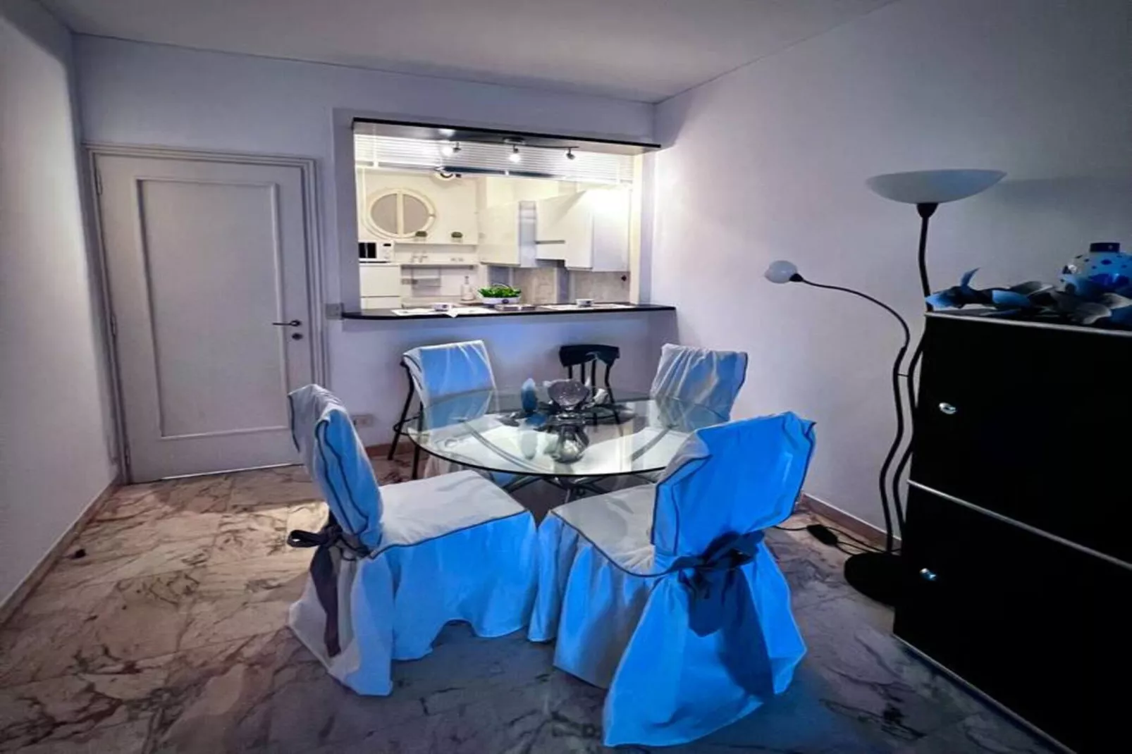 Sanremo Serenella-Eetkamer