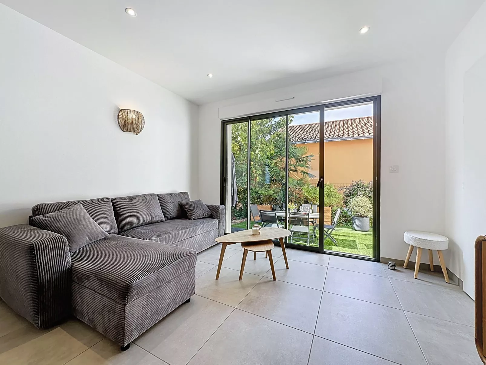 Les Musardises-Binnen