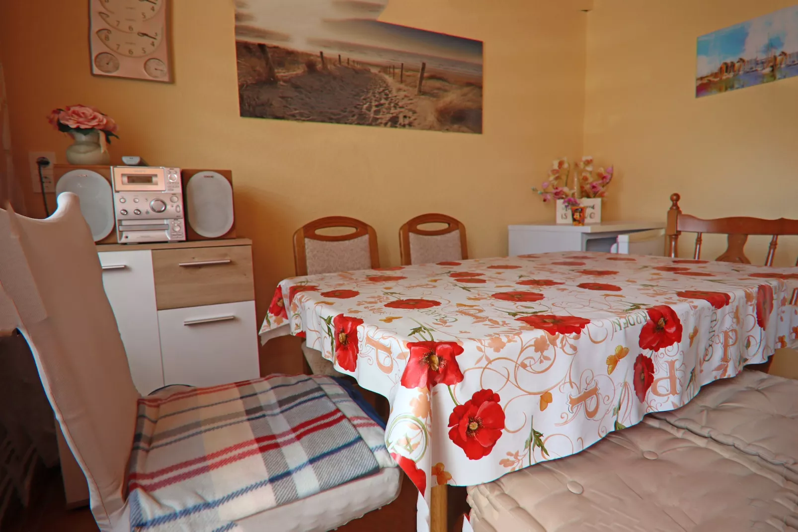 Ferienwohnung Kröpelin 4 P-Eetkamer