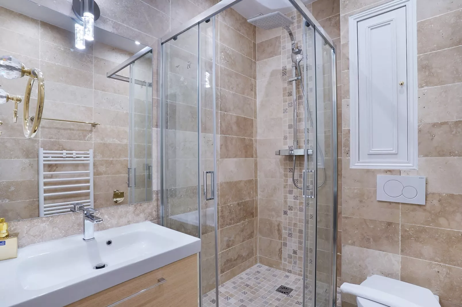 ISLY 1 NEW-Niet-getagd