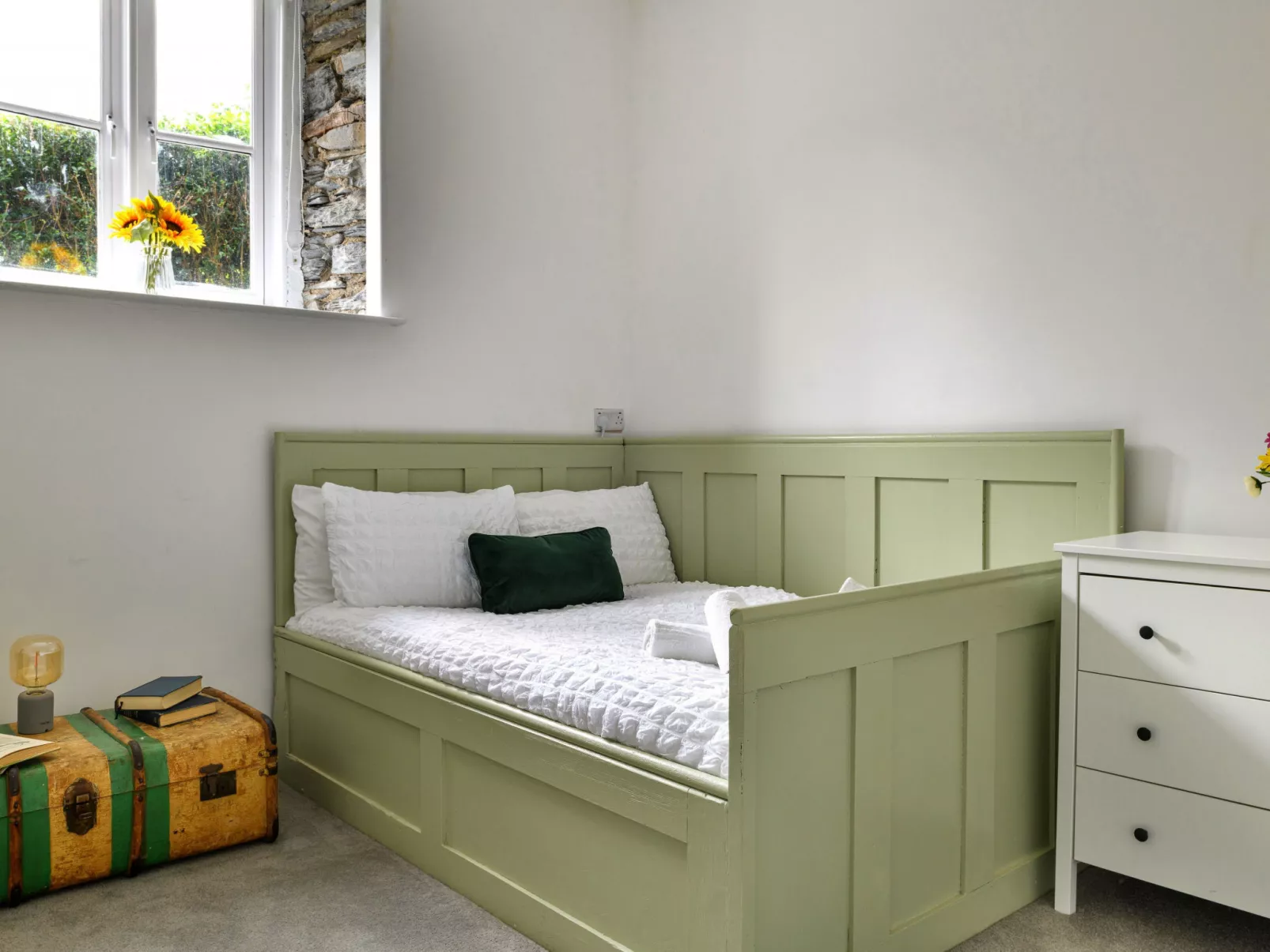 The Old Wesleyan Chapel-Binnen