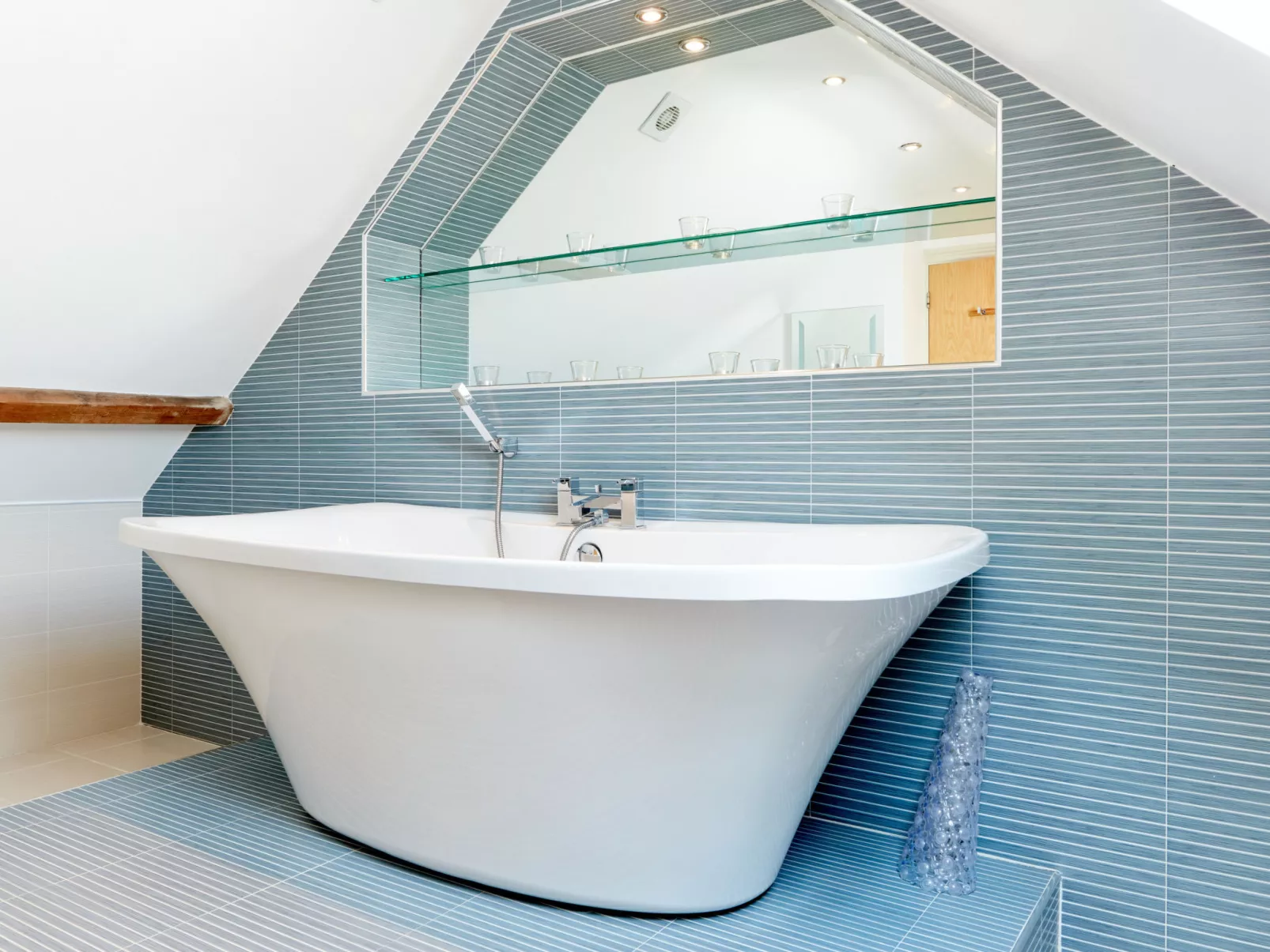 Sunshine Cottage-Binnen