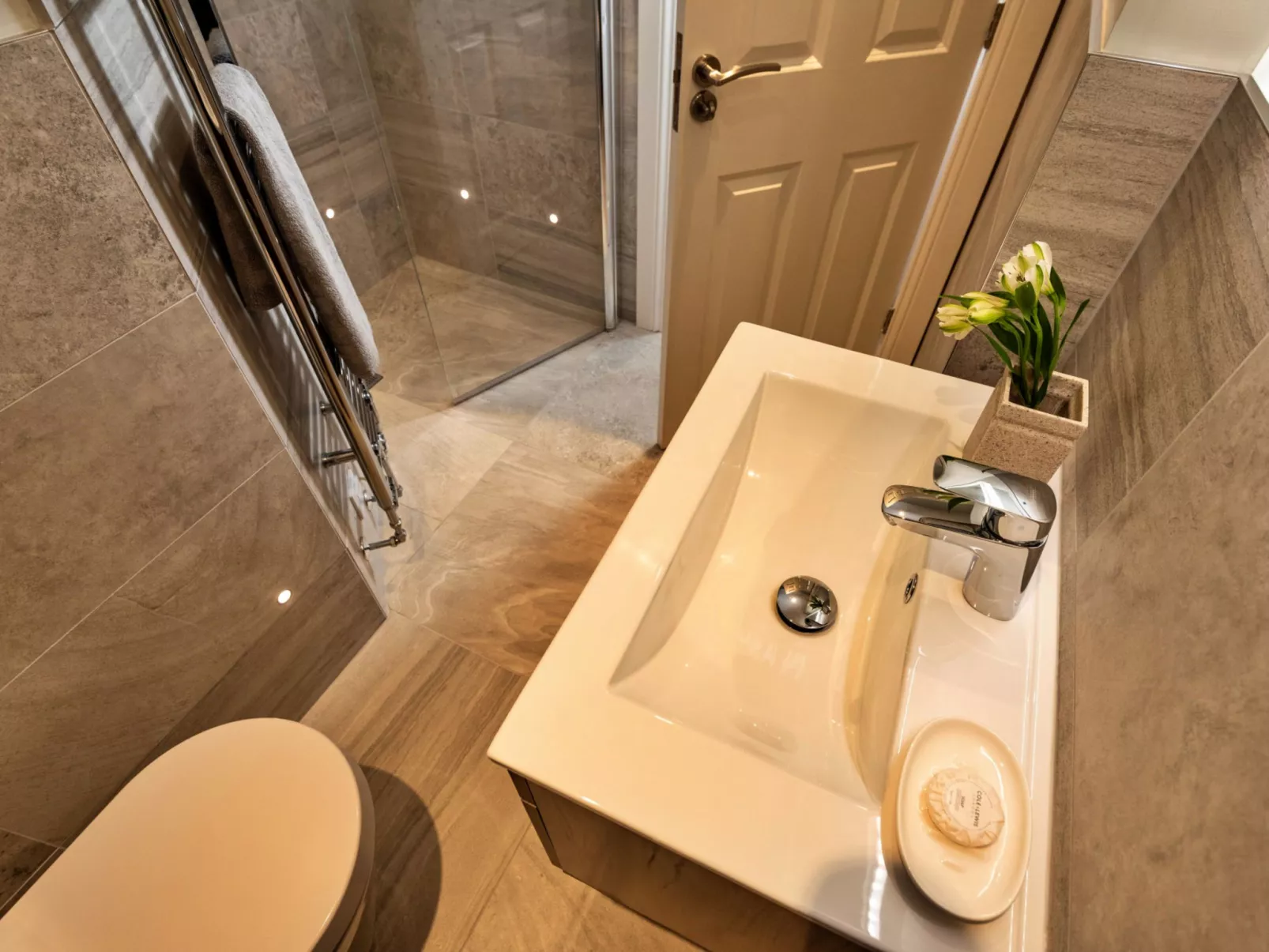 The Old Post Office Apartment 2-Binnen