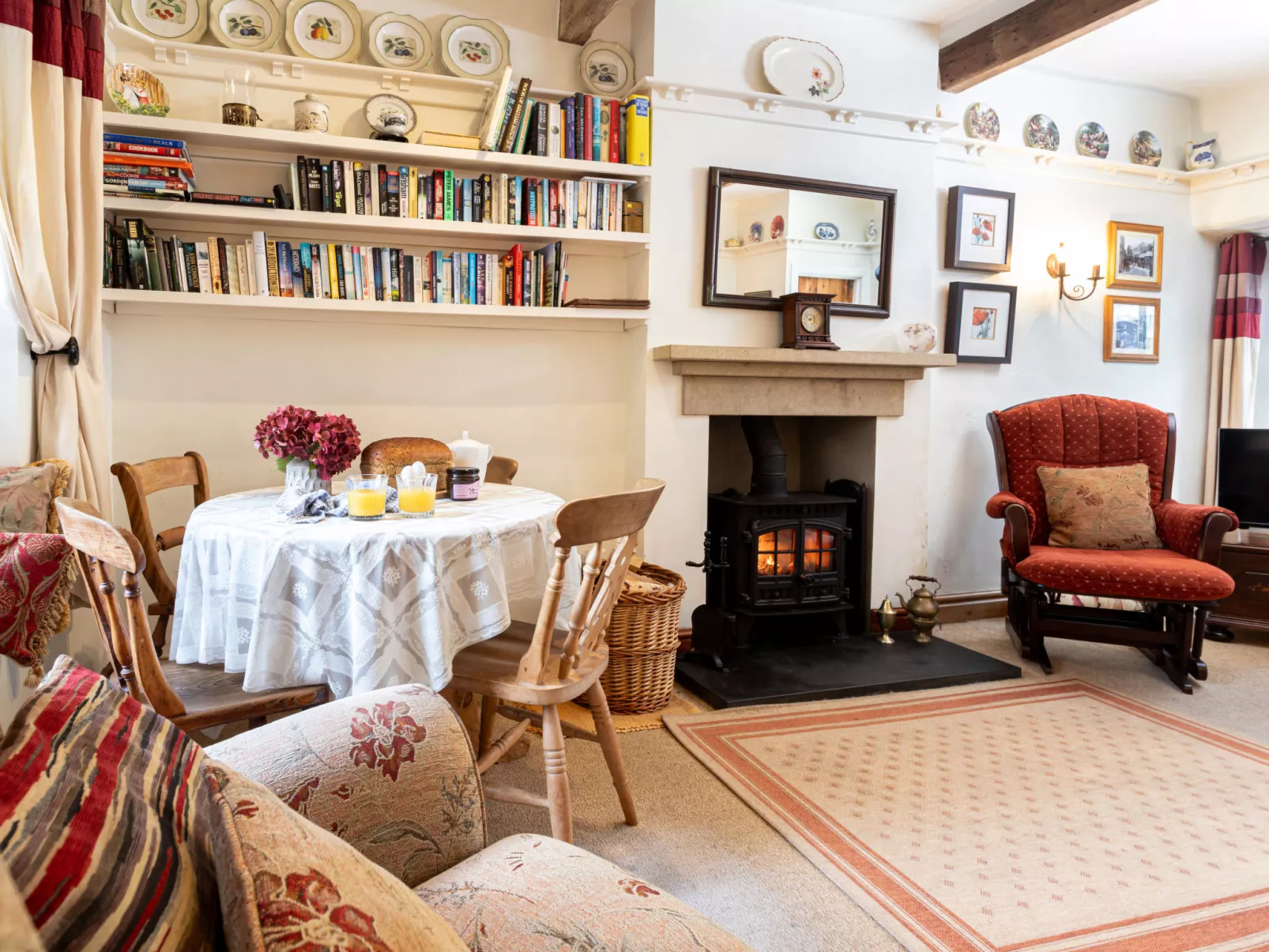 Garden Cottage-Binnen