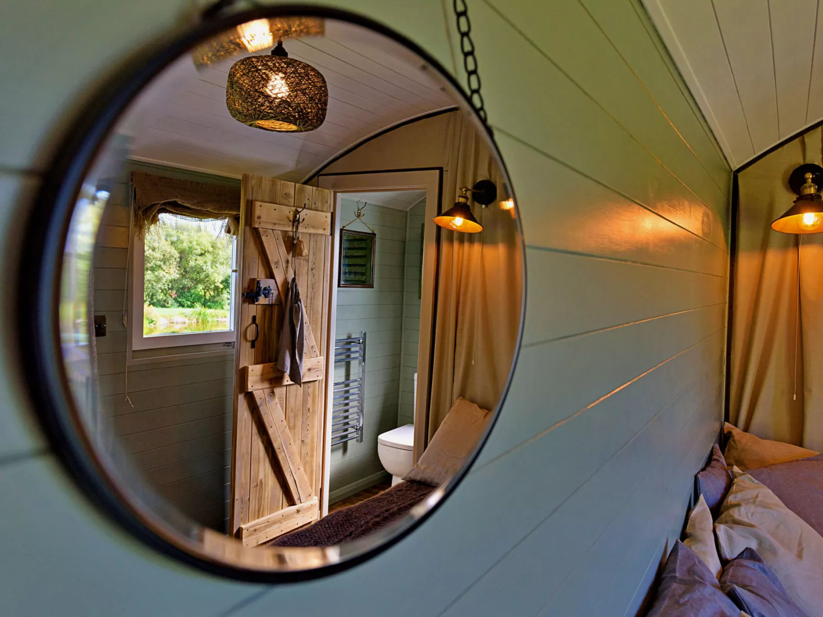 'Joan' Shepherds Hut-Binnen