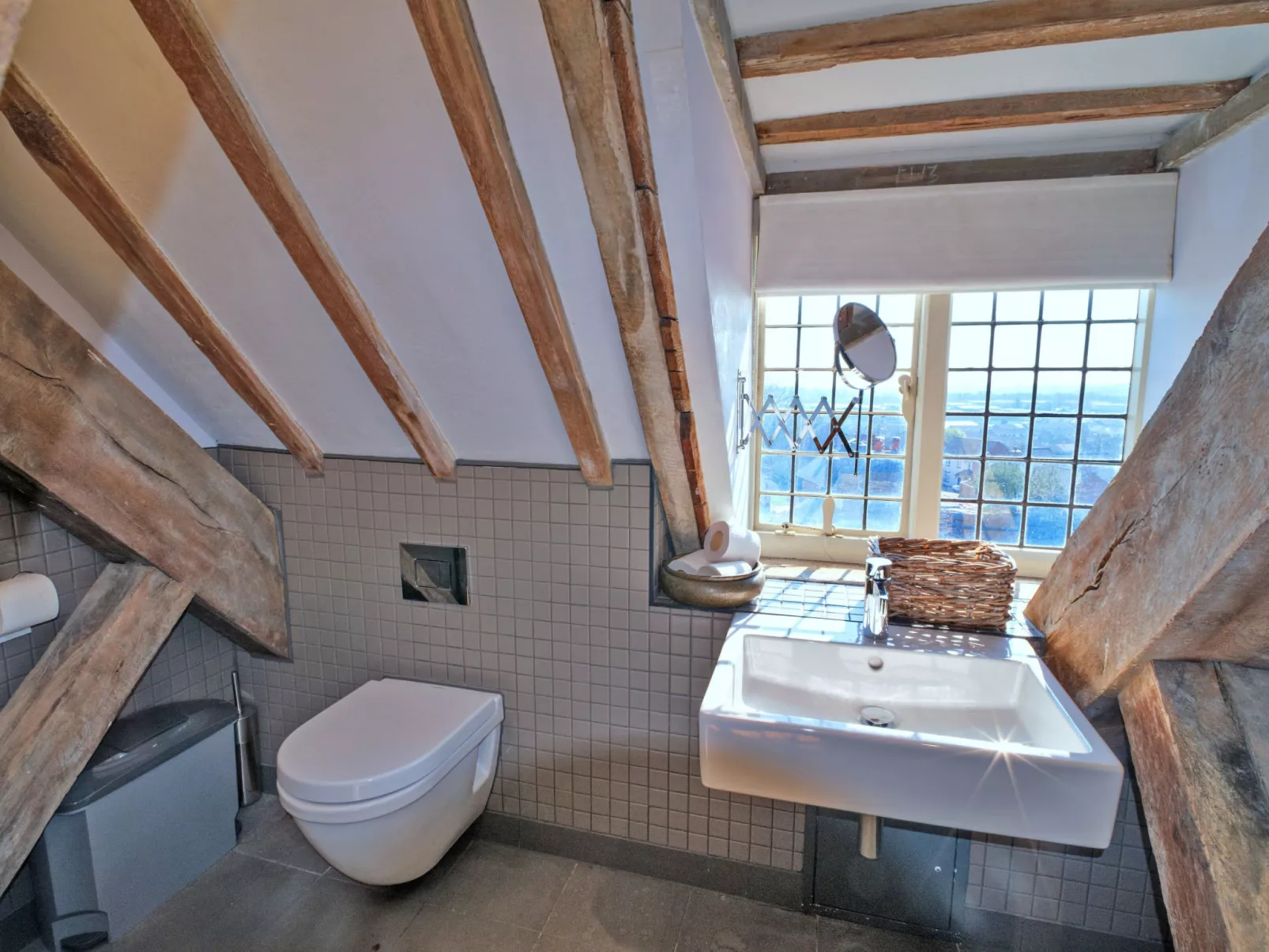 The Loft at Brackley Town Hall-Binnen